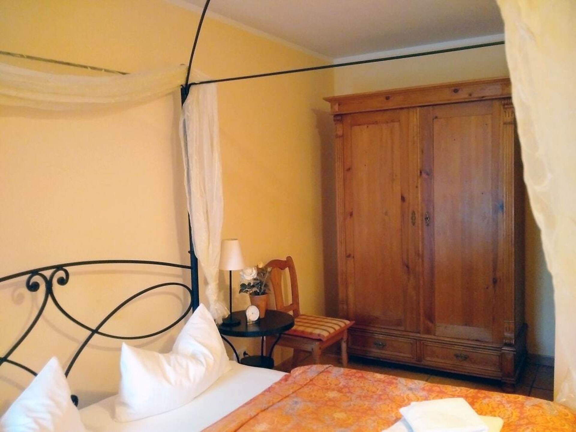 Romantisch appartement met privé-wellness in rietgedekt huis te Zingst - foto 19
