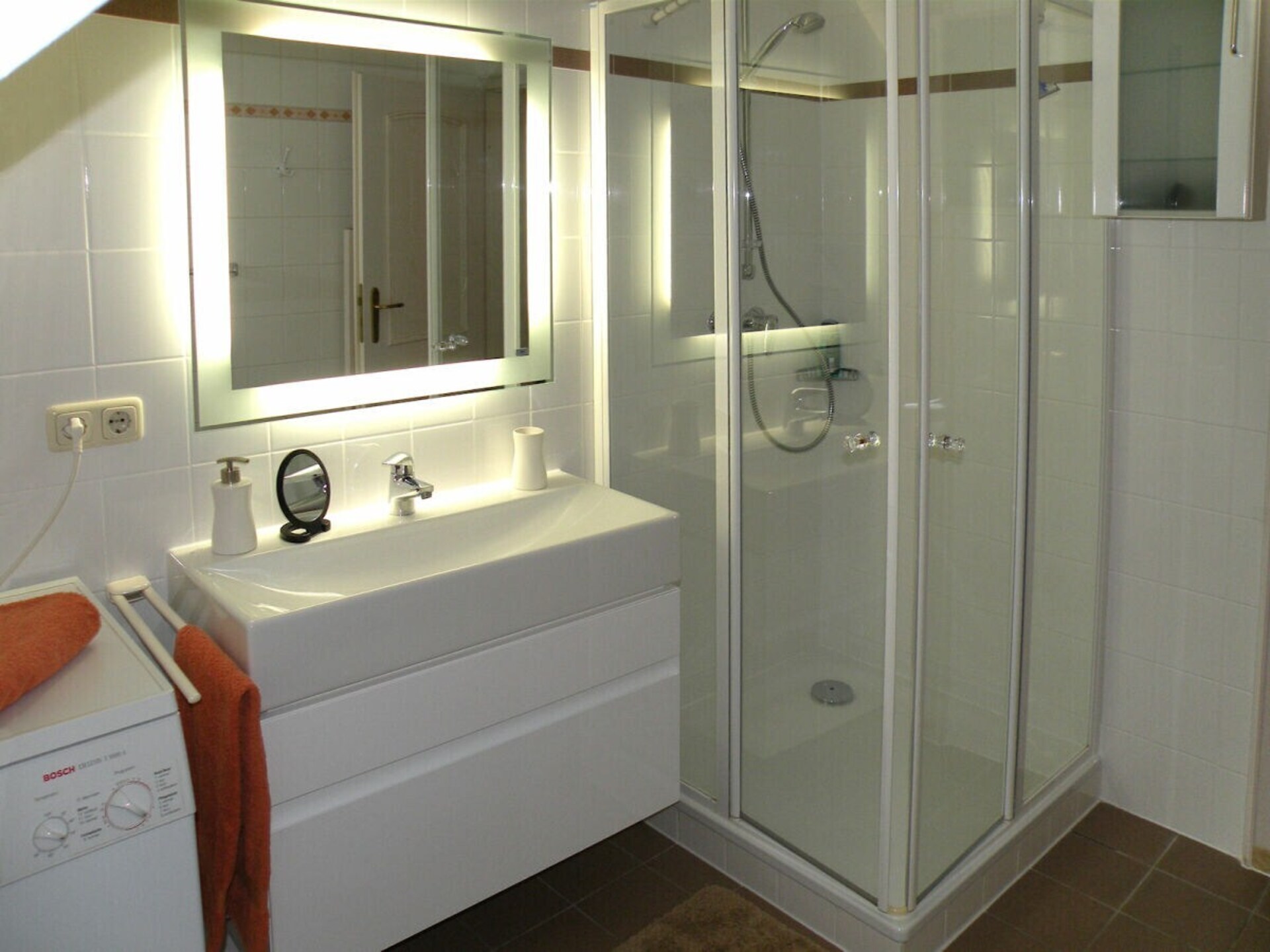 Modern vakantiehuis aan de Rügen lagune met roeiboot - foto 7