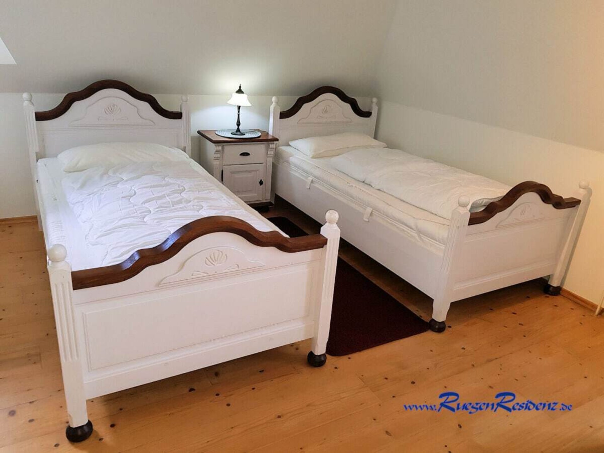 Modern vakantiehuis aan de Rügen lagune met roeiboot - foto 12