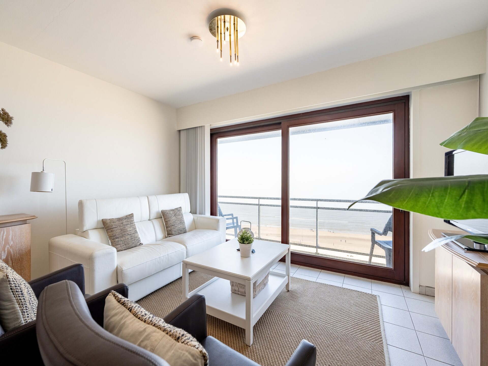 Zonovergoten appartement op 9e verdieping met panoramisch zeezicht in Blankenberge - foto 10