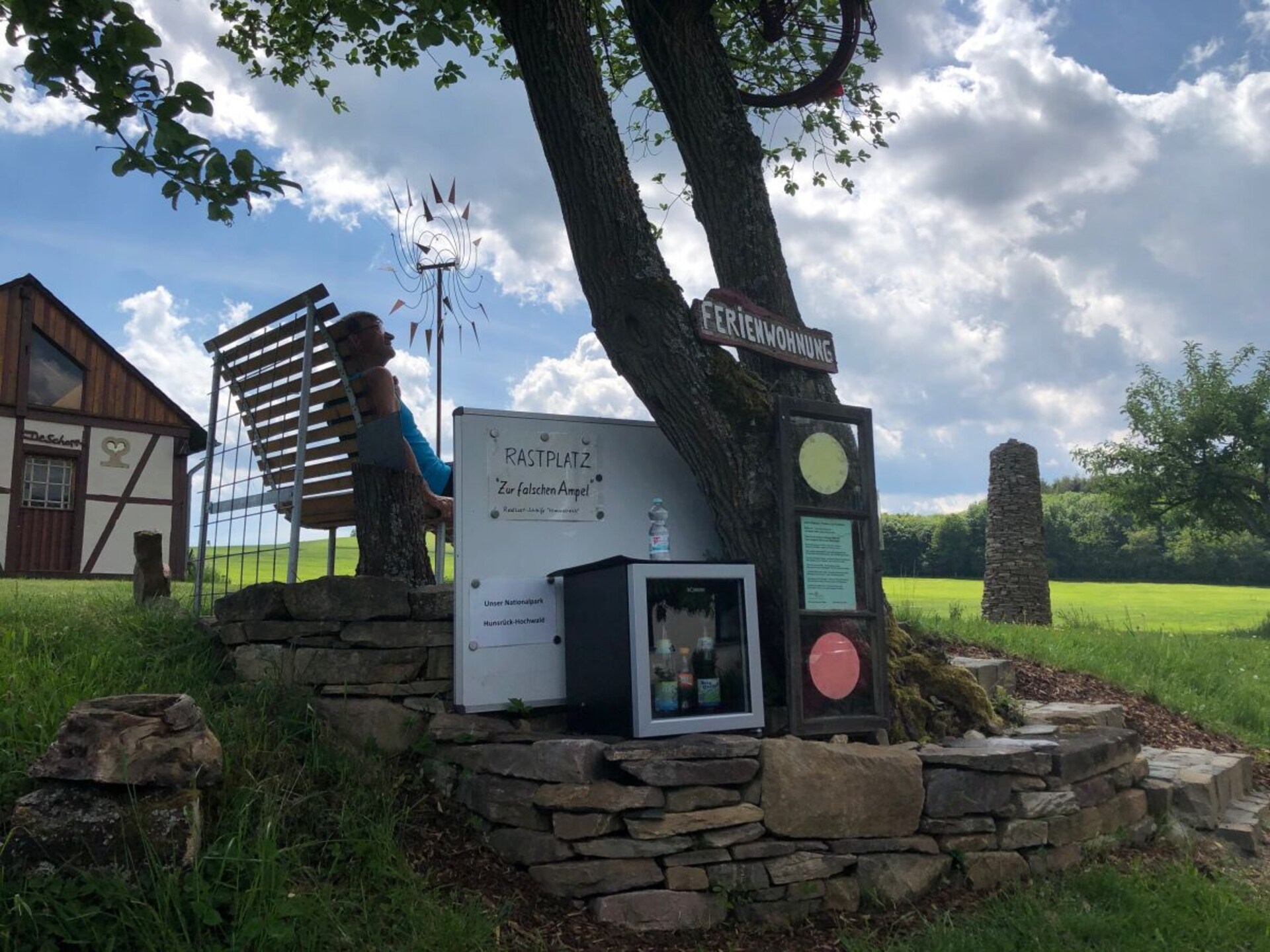 Vrijstaand vakantiehuis aan Nationaal Park Hunsrück-Hochwald met kachel & tuin - foto 6