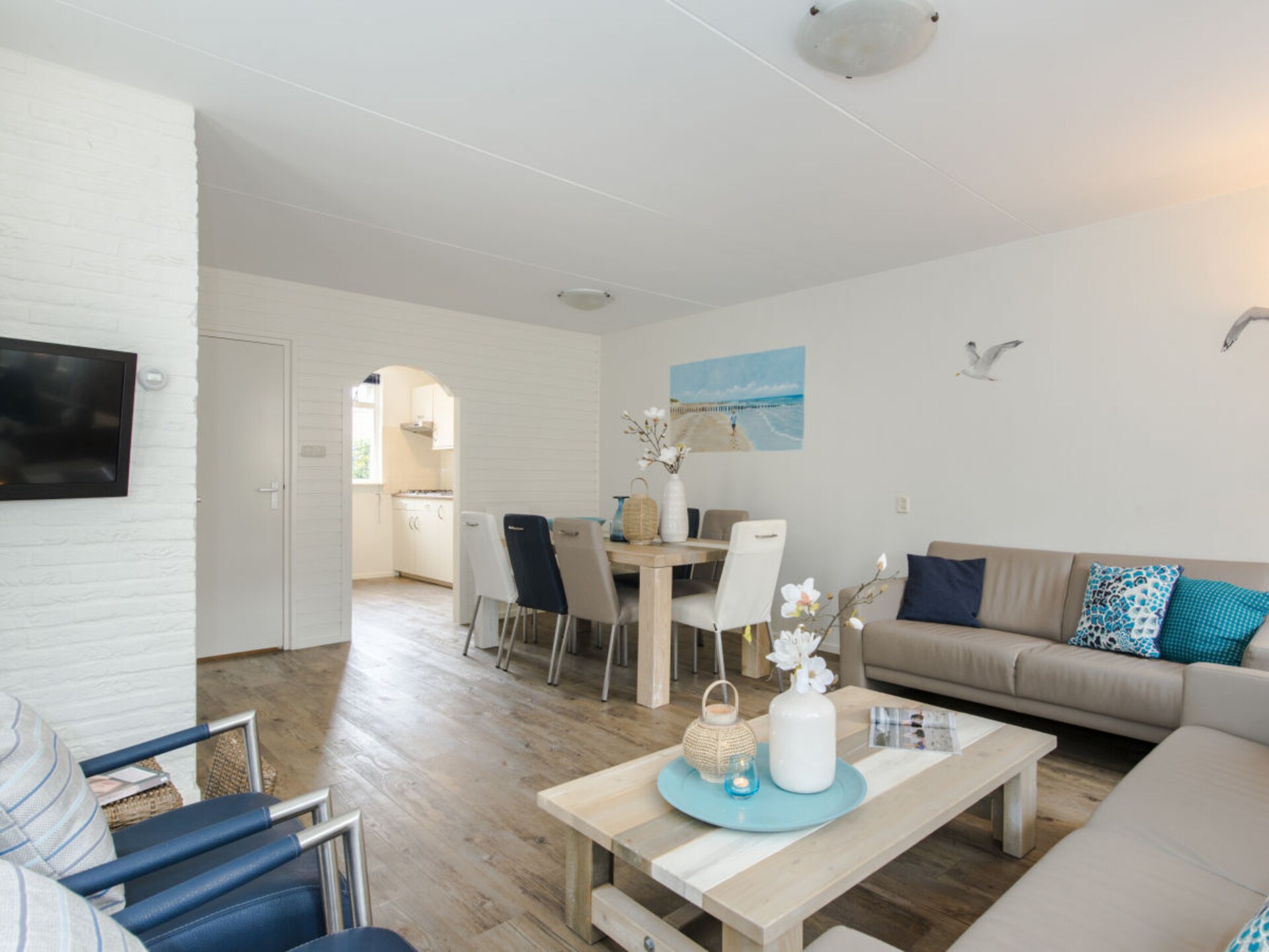 Vakantiehuis Aukje: familiehuis met unieke Vuurtorenkamer in hartje Nes - foto 8