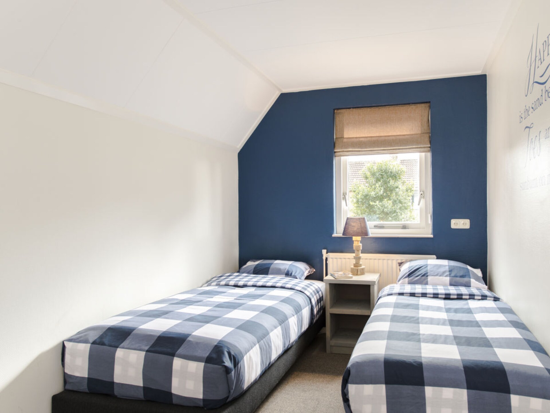 Vakantiehuis Aukje: familiehuis met unieke Vuurtorenkamer in hartje Nes - foto 17
