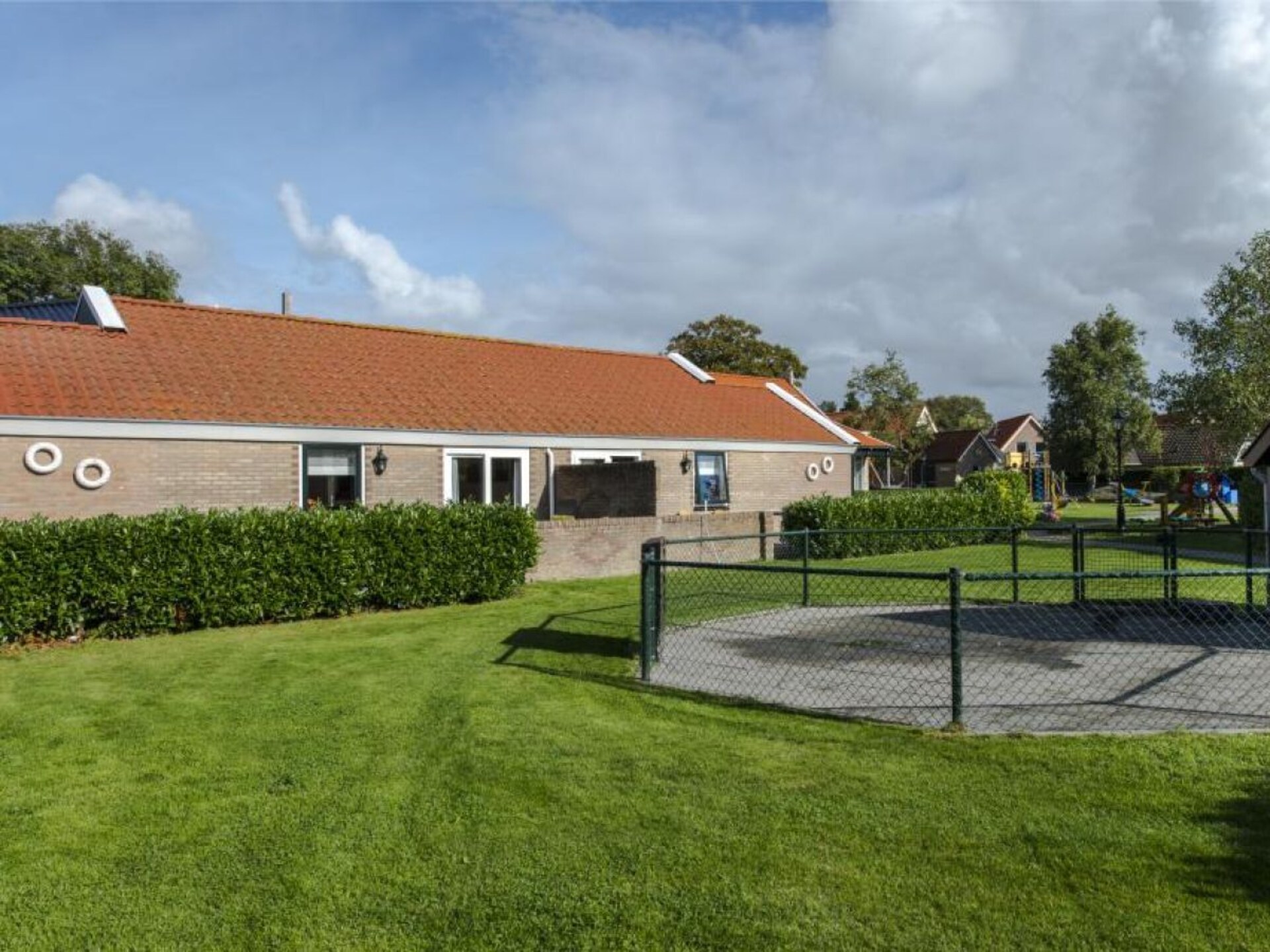 Vakantiehuis Grietje: Gezellig familiehuis op loopafstand van centrum Nes - foto 3