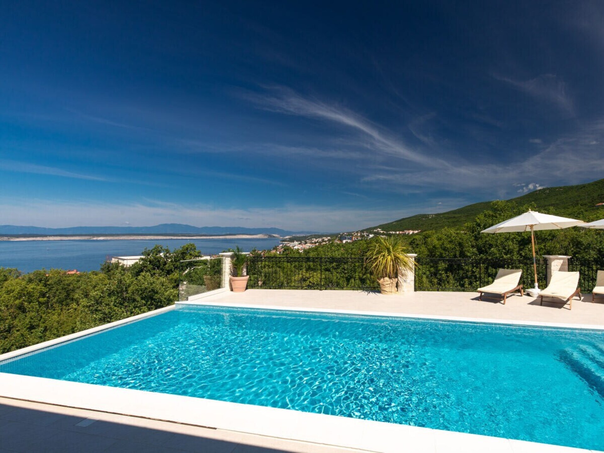 Luxe villa met privézwembad en panoramisch zeezicht in Crikvenica - foto 6