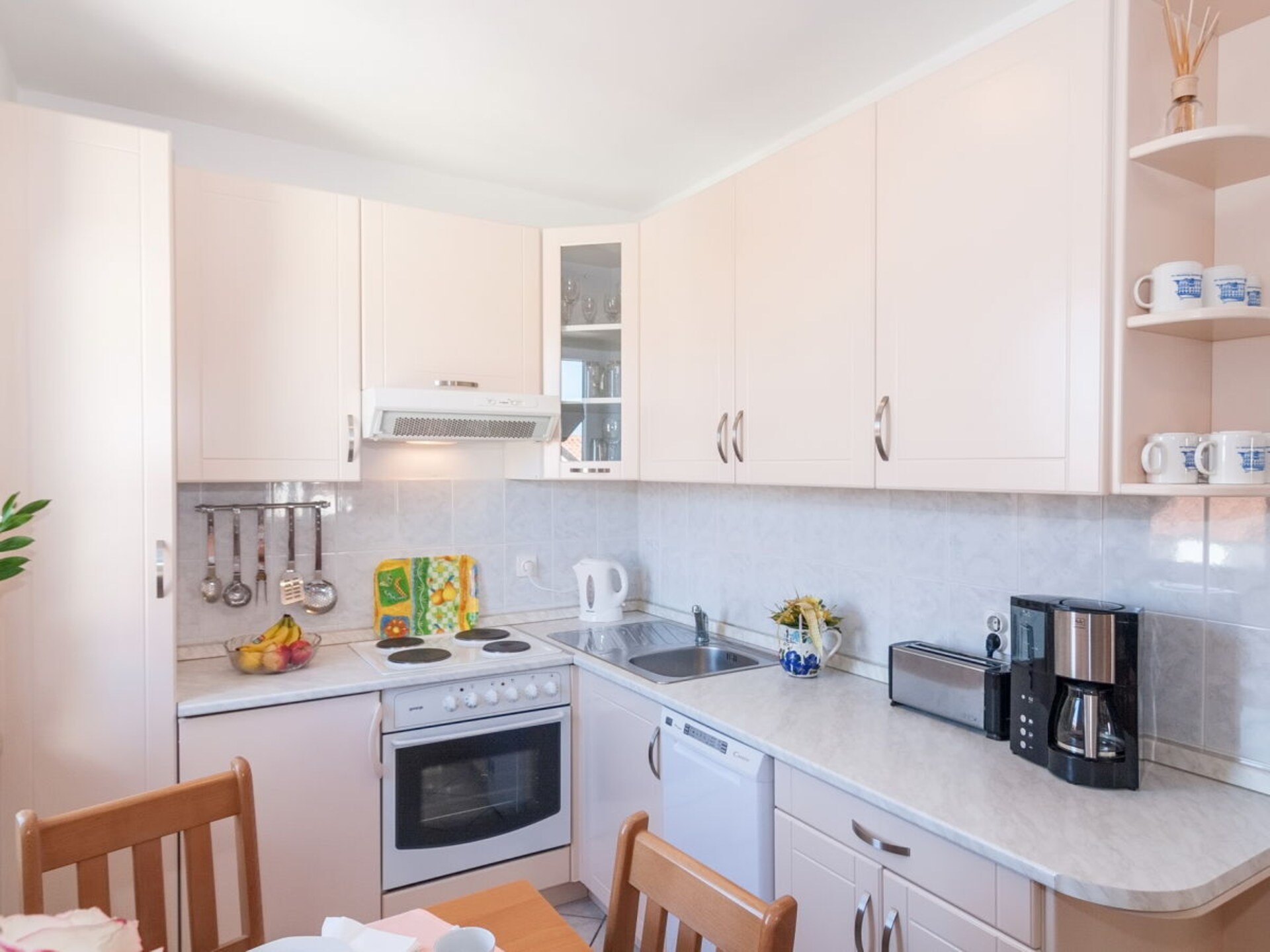 Knus appartement bij zee en historisch Poreč - foto 11