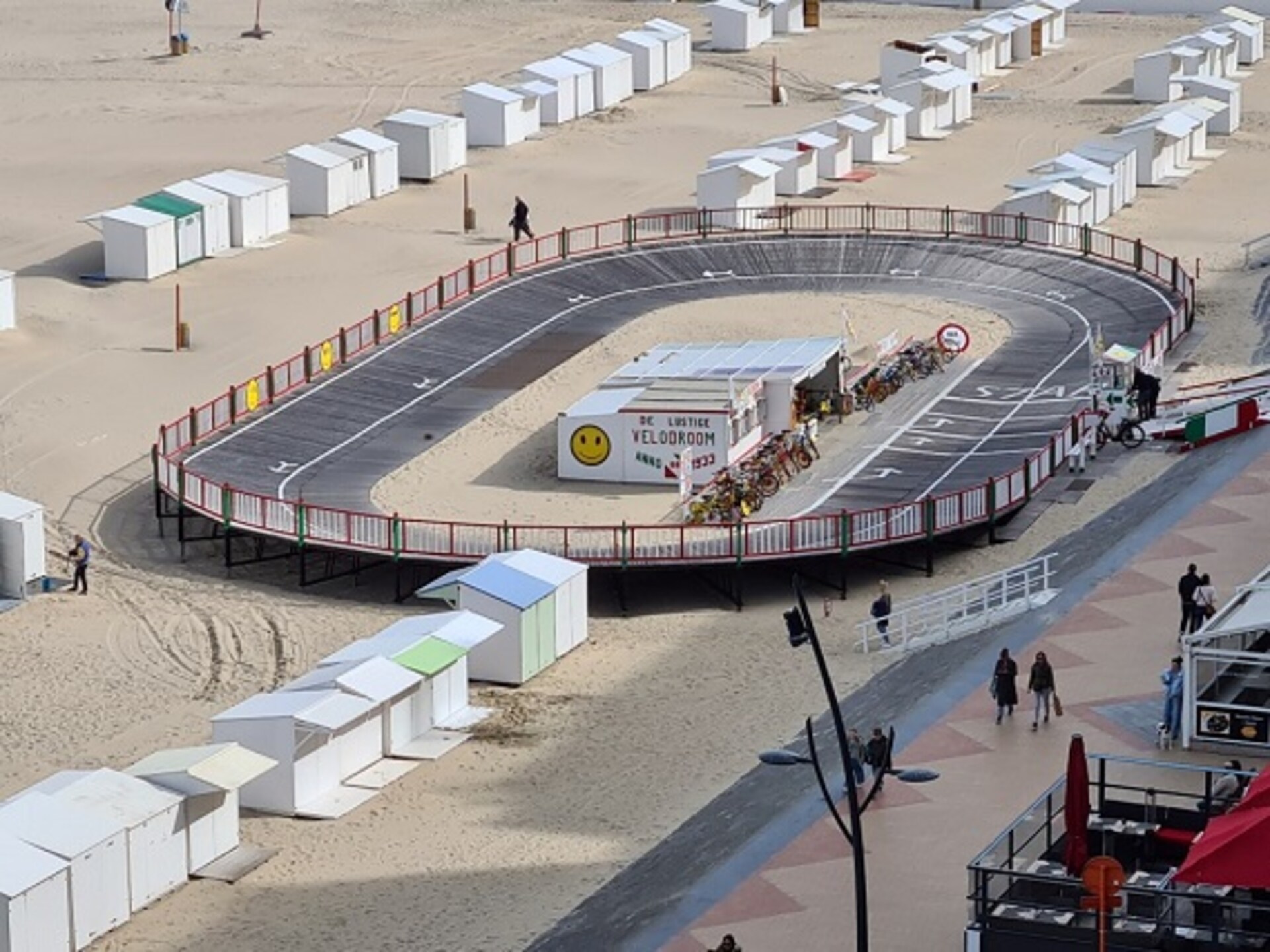 6-persoons appartement met zeezicht op de Zeedijk van Blankenberge - foto 17