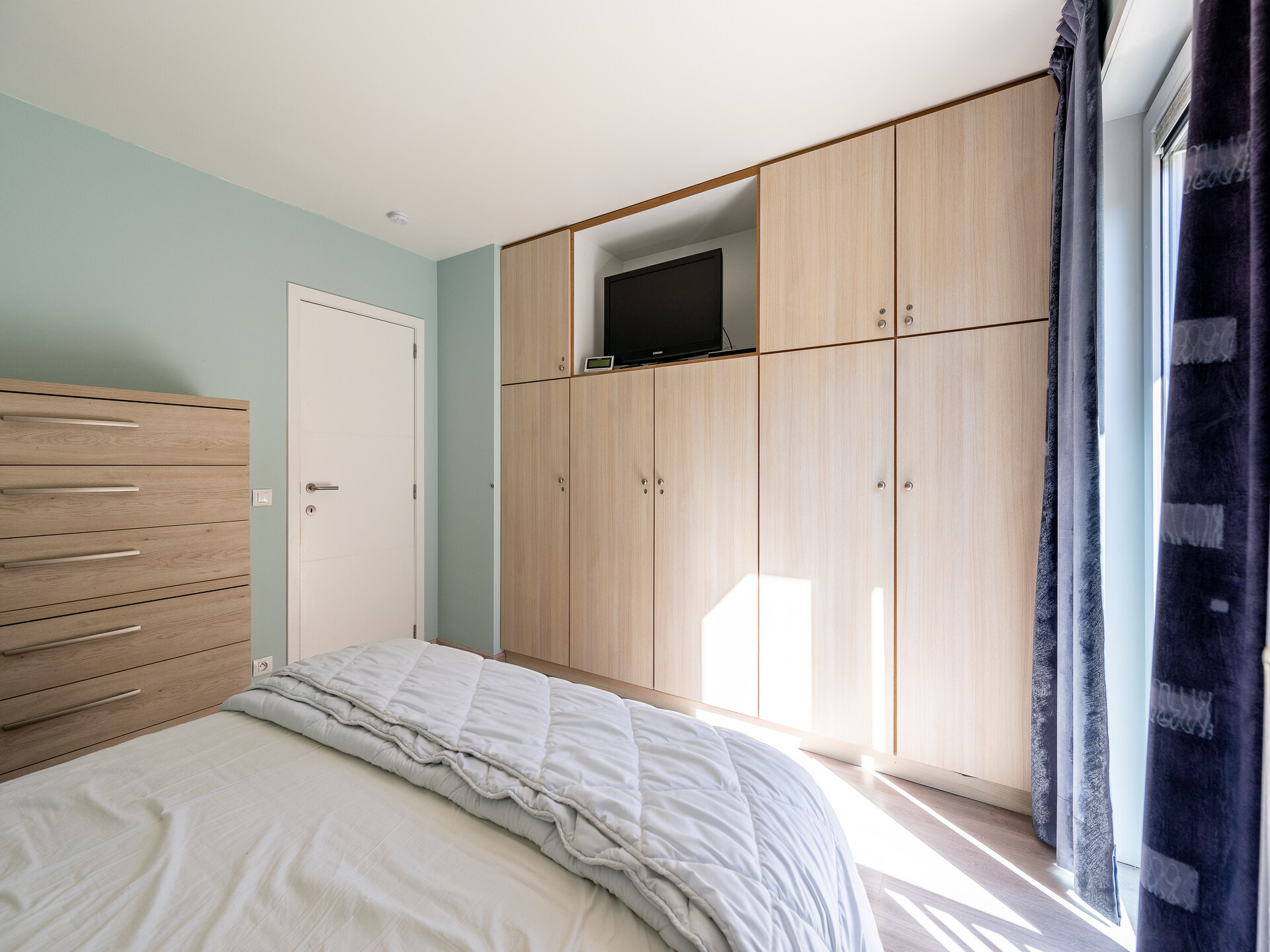 Modern appartement in Blankenberge met zijdelings zeezicht, terras en parkeerplaats - foto 13