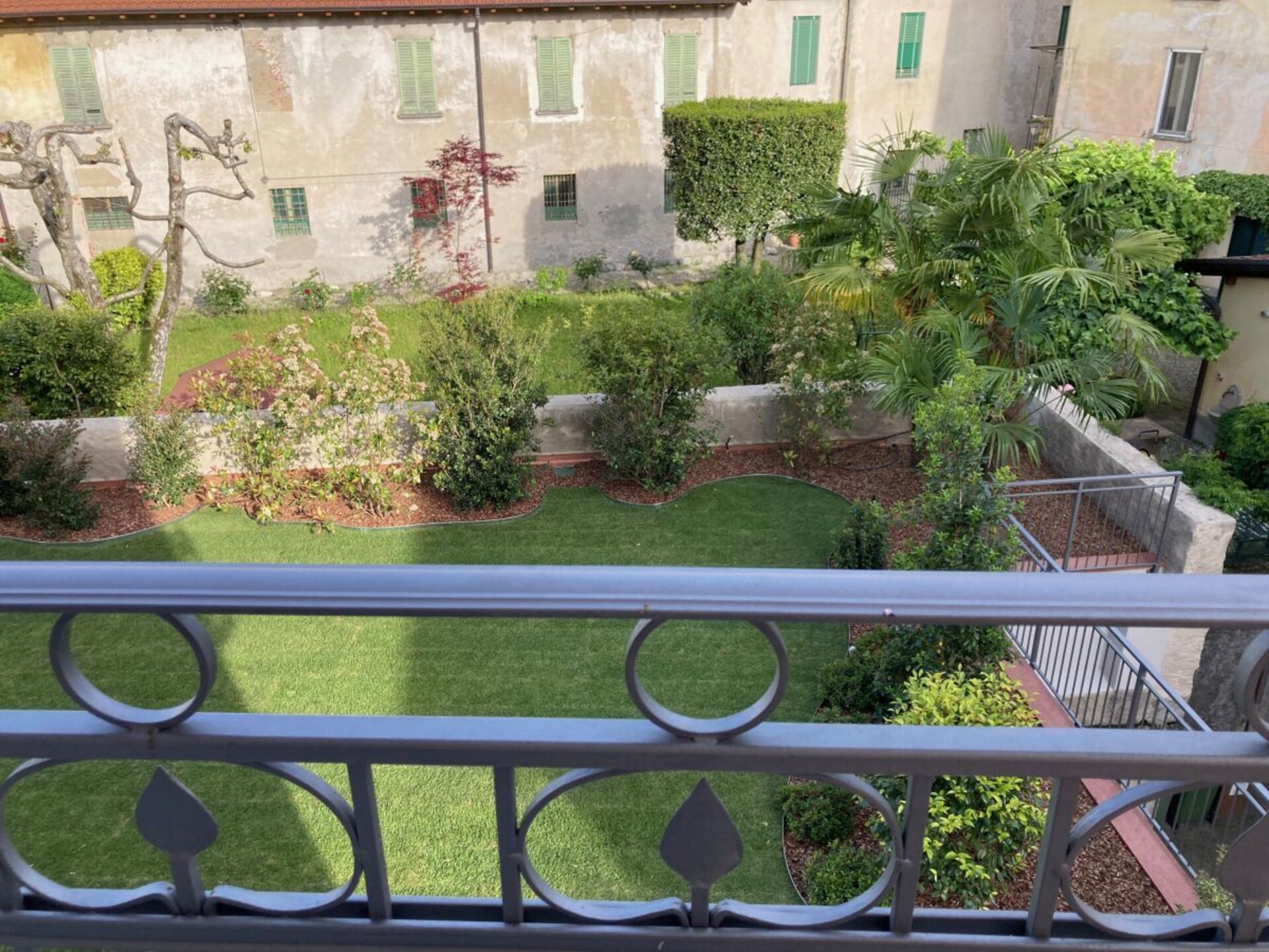 Stijlvol appartement met terras, tuin en zicht op het Lago Maggiore - foto 12