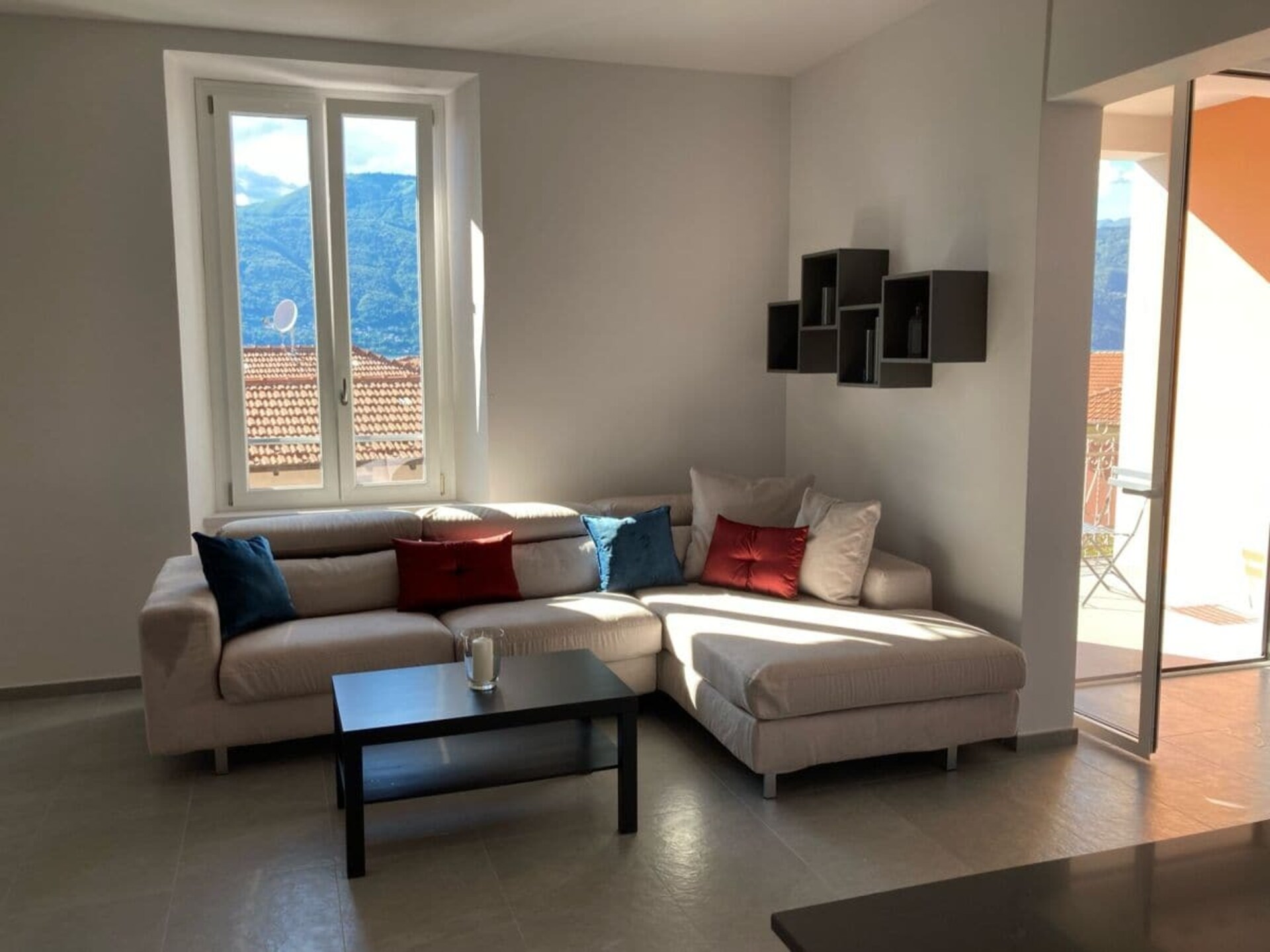 Stijlvol appartement met terras, tuin en zicht op het Lago Maggiore - foto 17