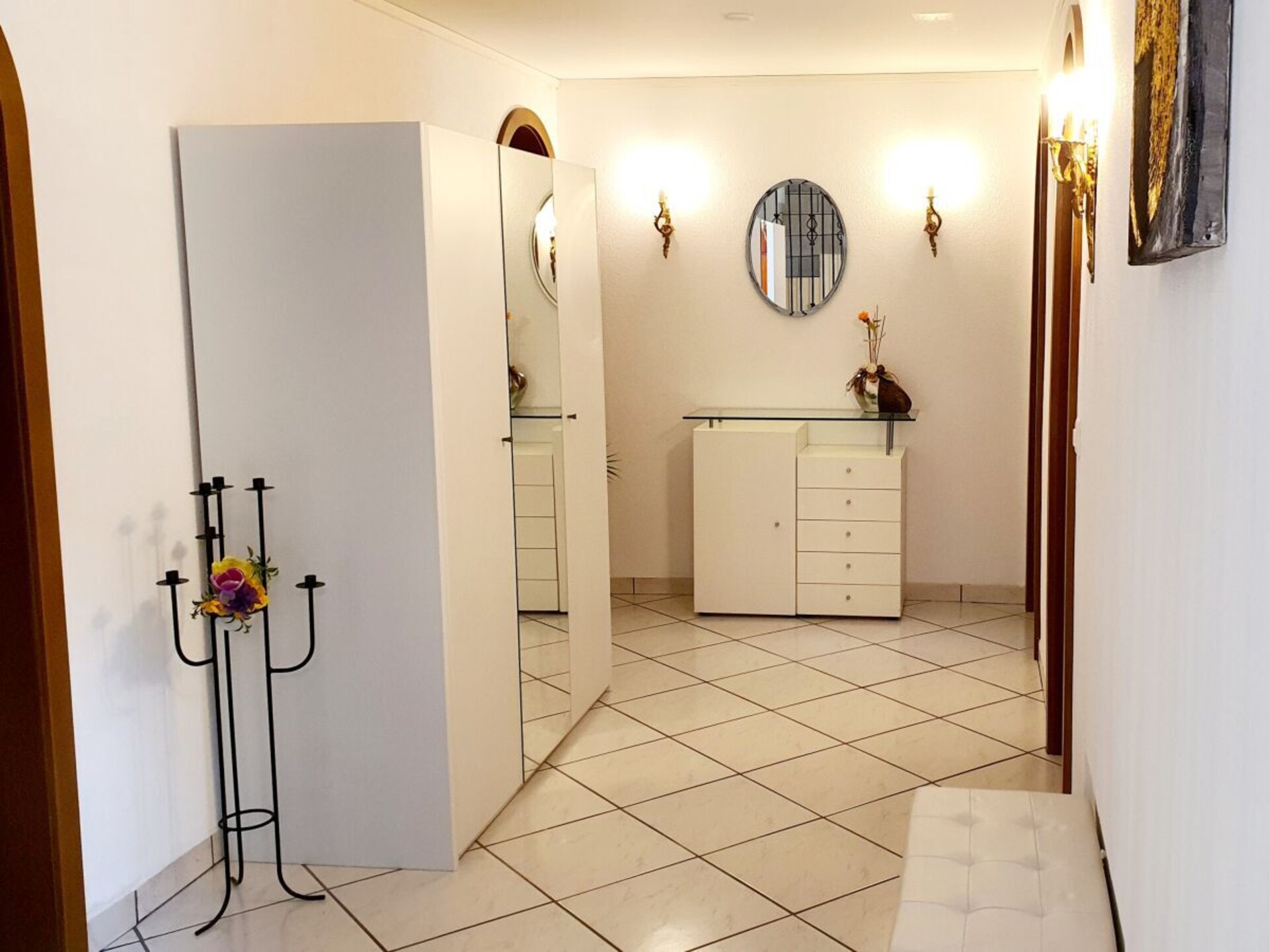 Ruime 7-slaapkamer villa met romantische bogen en bergzicht in Steg - foto 11