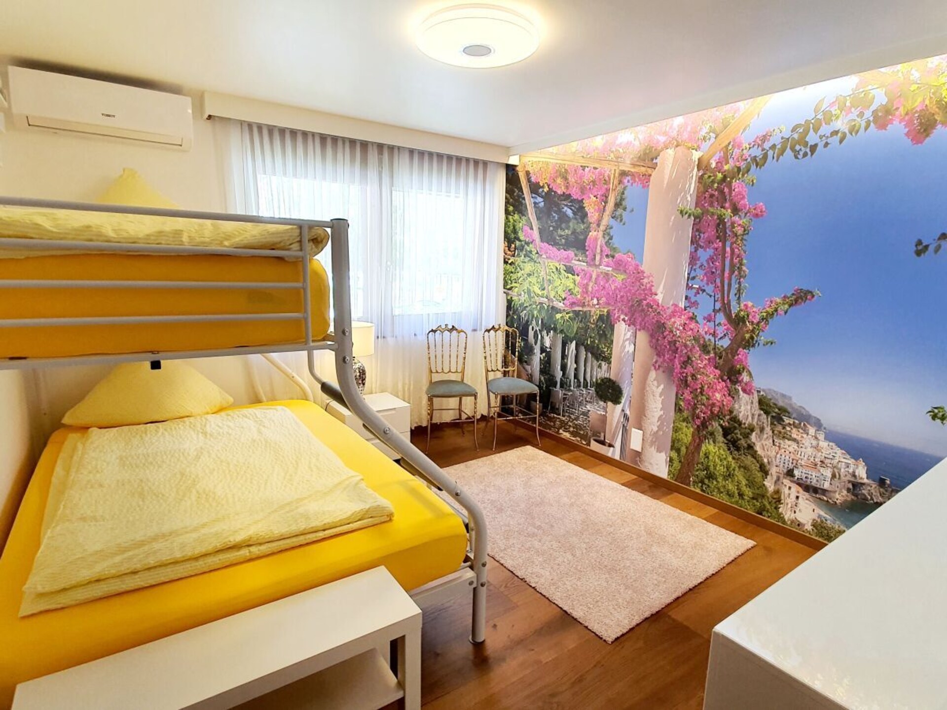 Ruime 7-slaapkamer villa met romantische bogen en bergzicht in Steg - foto 19