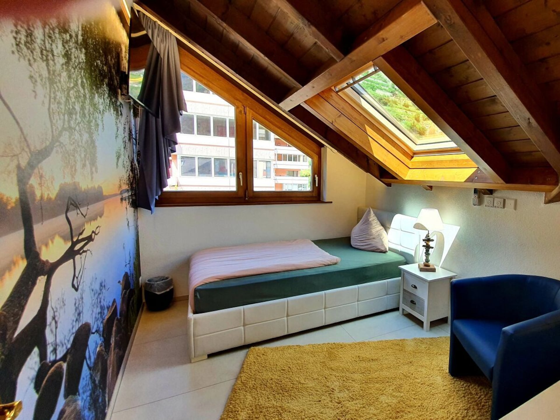 Ruime 7-slaapkamer villa met romantische bogen en bergzicht in Steg - foto 25