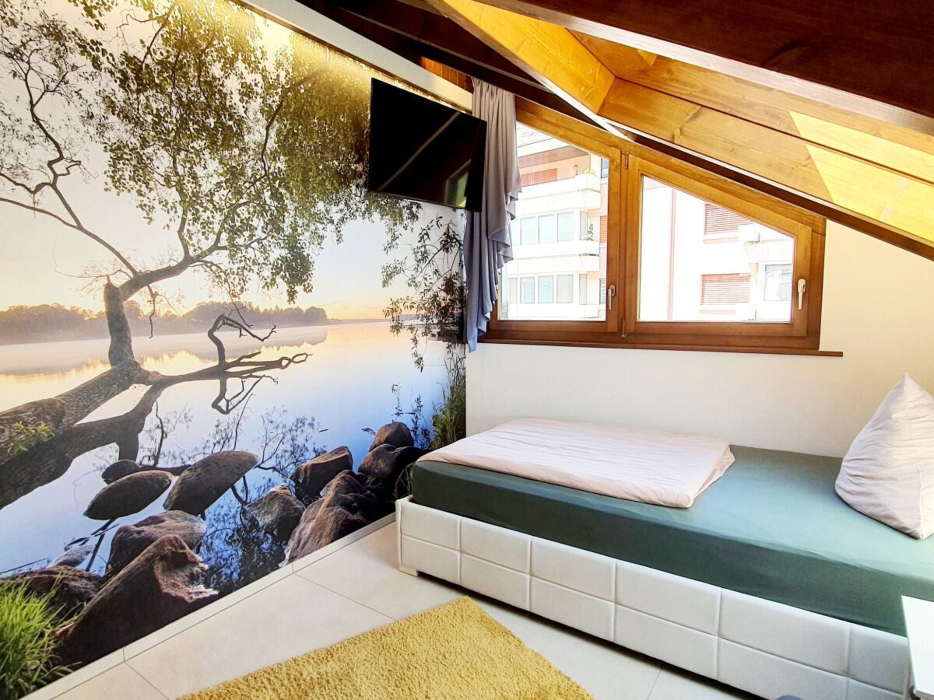 Ruime 7-slaapkamer villa met romantische bogen en bergzicht in Steg - foto 26