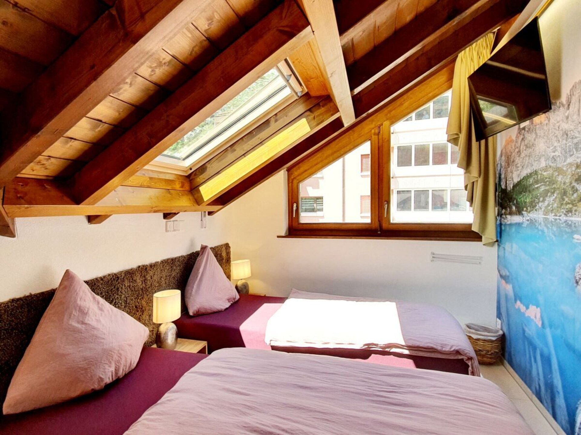 Ruime 7-slaapkamer villa met romantische bogen en bergzicht in Steg - foto 27