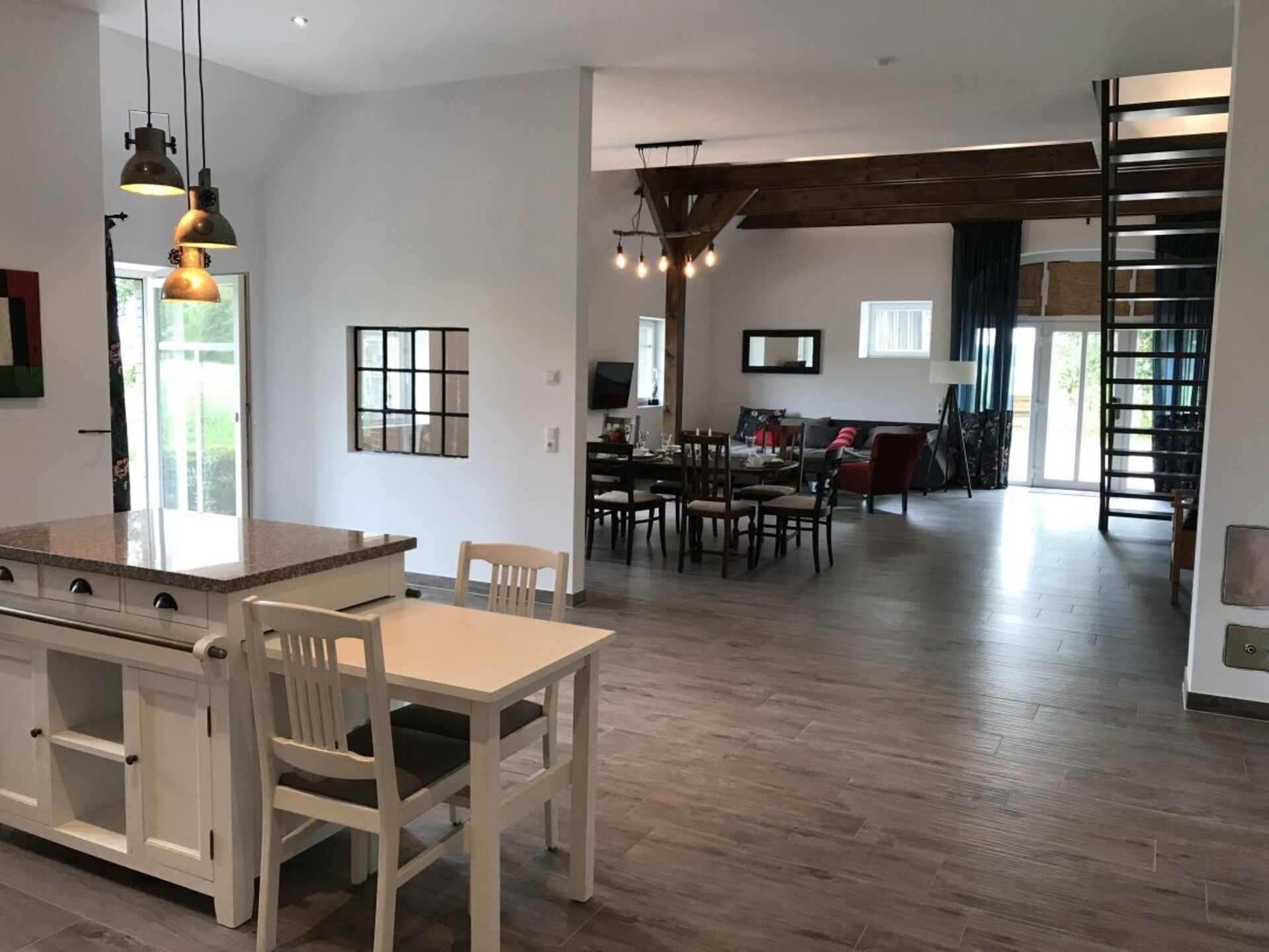 Luxe vakantiehuis in Jade met 3 slaapkamers, terras en grote tuin - foto 6