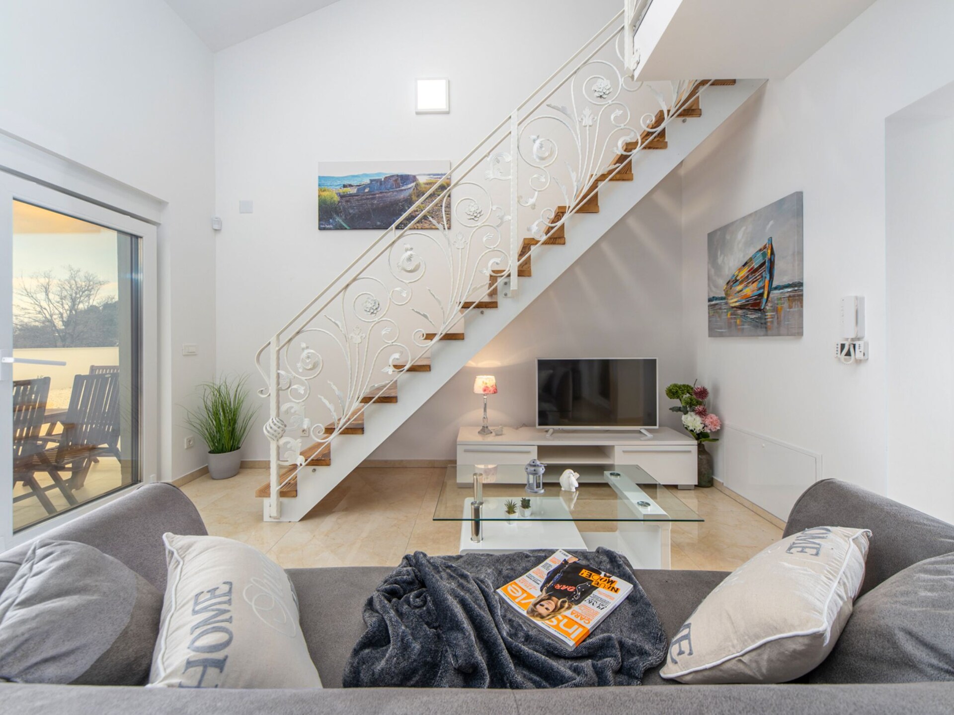 Moderne villa met privézwembad nabij Šibenik voor 6 personen - foto 1