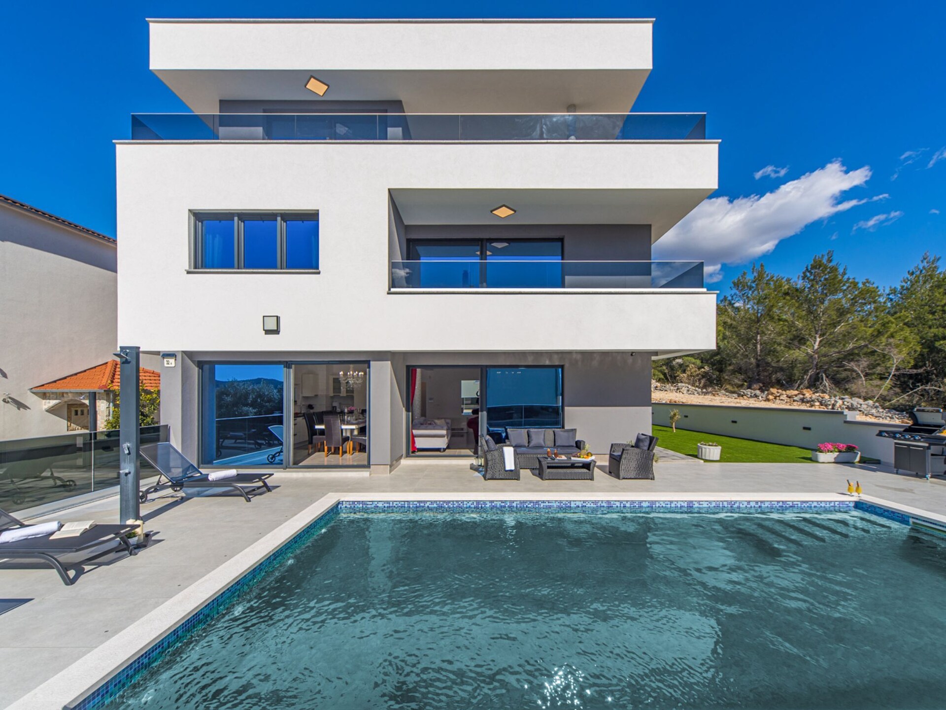 Villa Shaula: Modern 5-kamer villa met zwembad, sauna & gym nabij Šibenik - foto 30