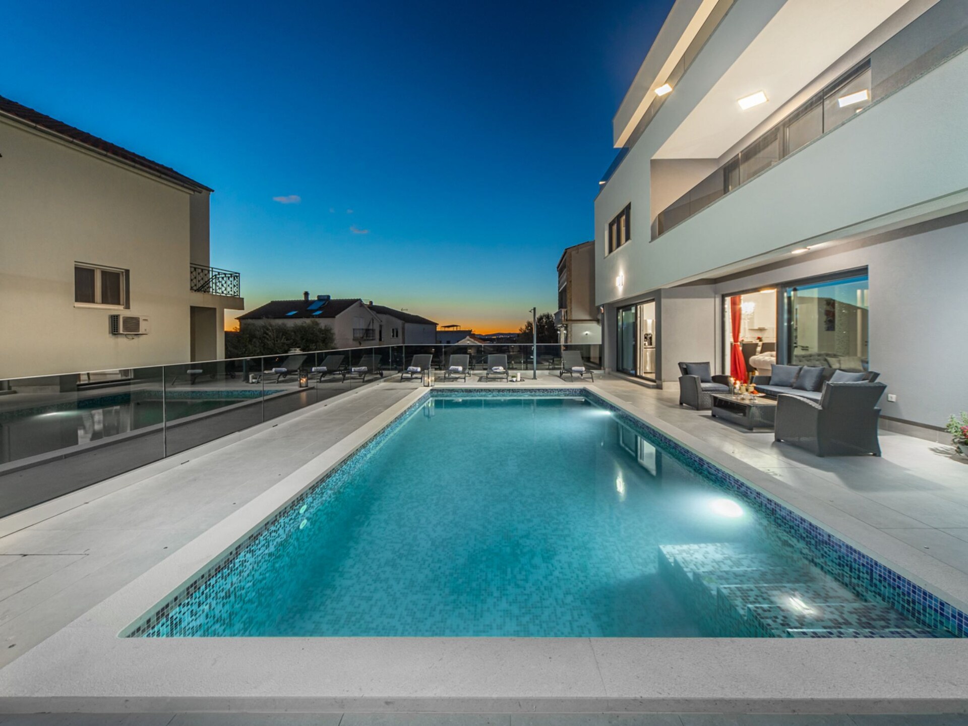 Villa Shaula: Modern 5-kamer villa met zwembad, sauna & gym nabij Šibenik - foto 31