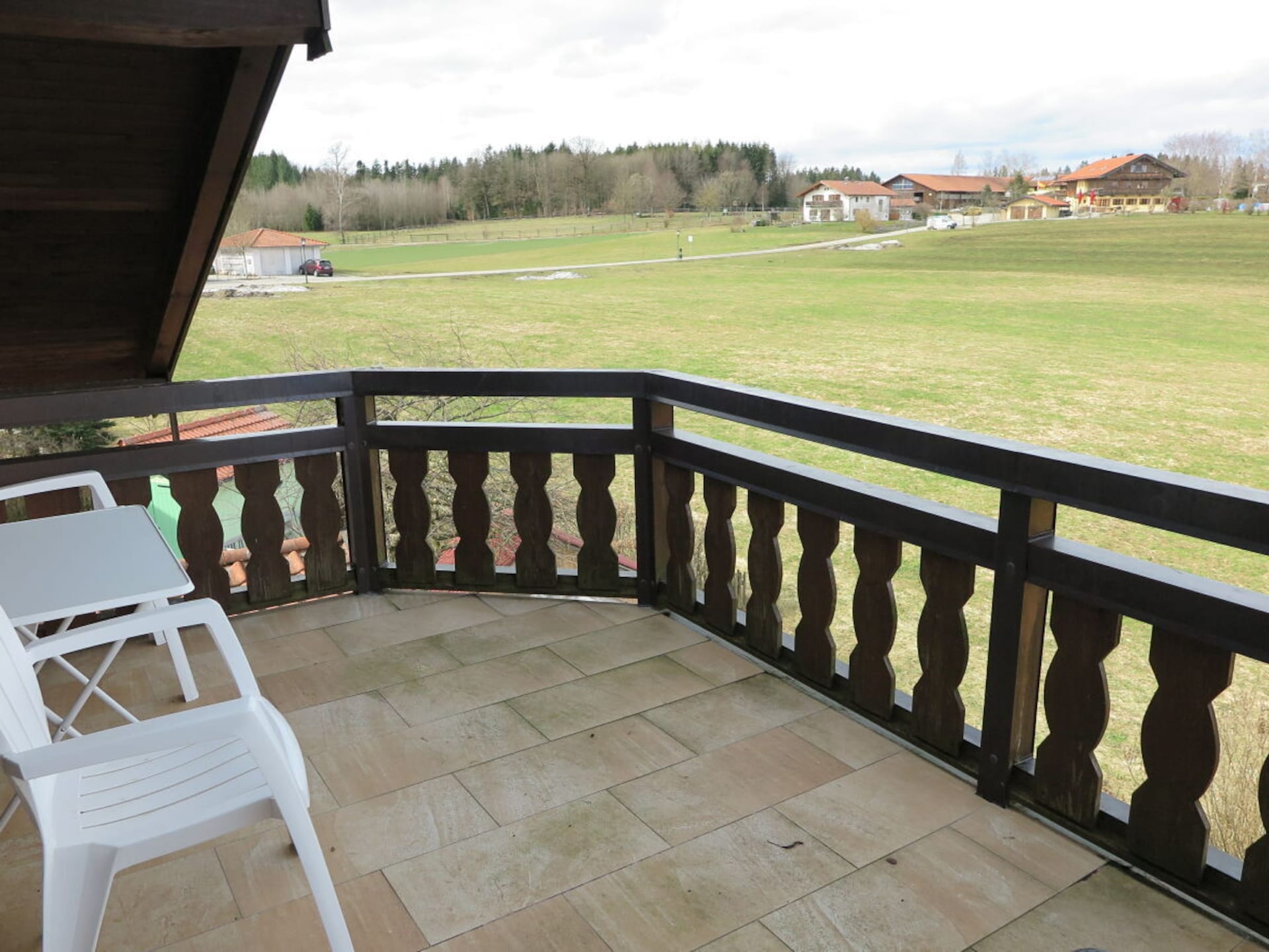 Art Nouveau appartement met bergzicht en terras in Eggstätt - foto 10