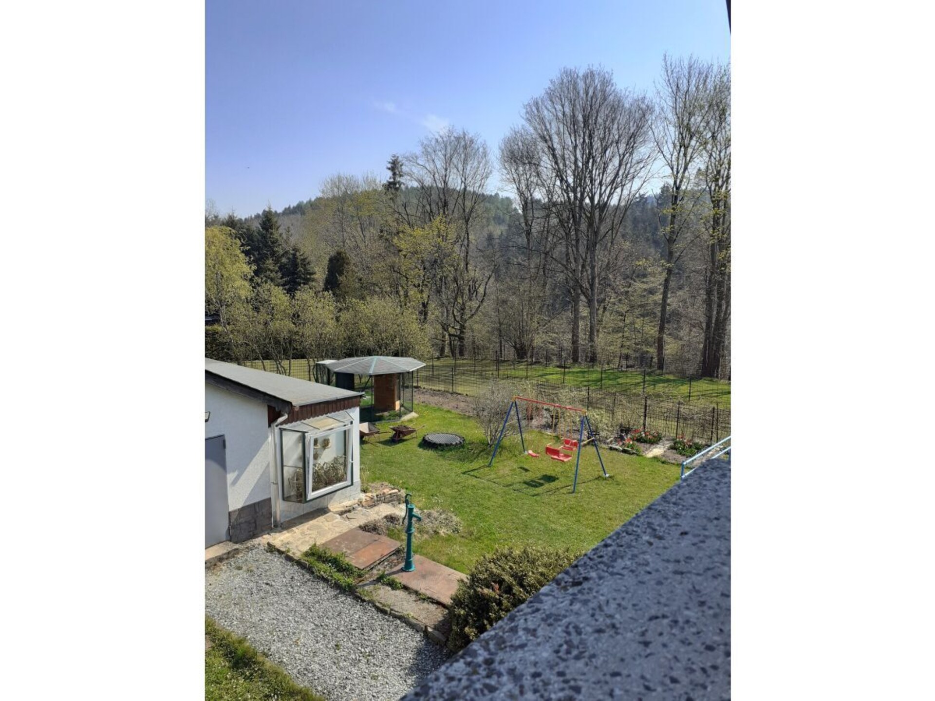 Knus gerenoveerd appartement met alpaca's aan de Ertsgebergte - foto 4