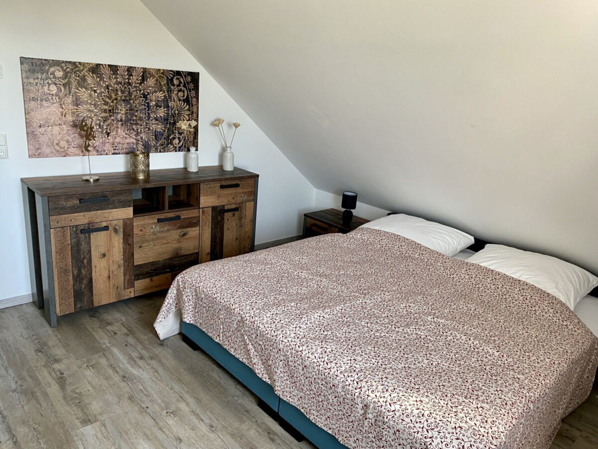 Modern houten vakantiehuis met sauna en zicht op het Great Warinermeer - foto 18