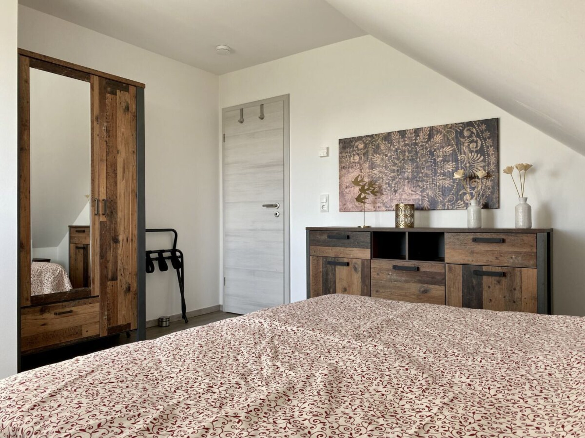 Modern houten vakantiehuis met sauna en zicht op het Great Warinermeer - foto 19