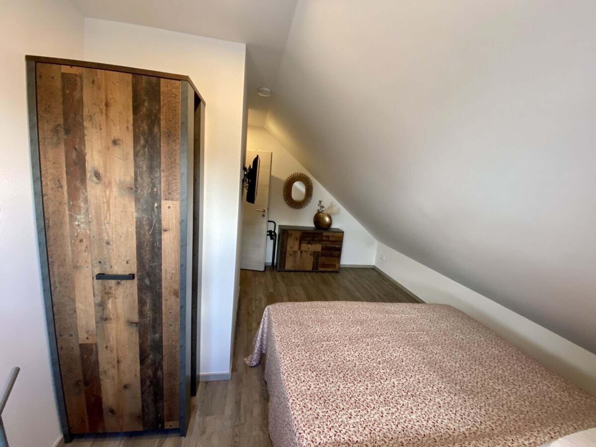 Modern houten vakantiehuis met sauna en zicht op het Great Warinermeer - foto 21