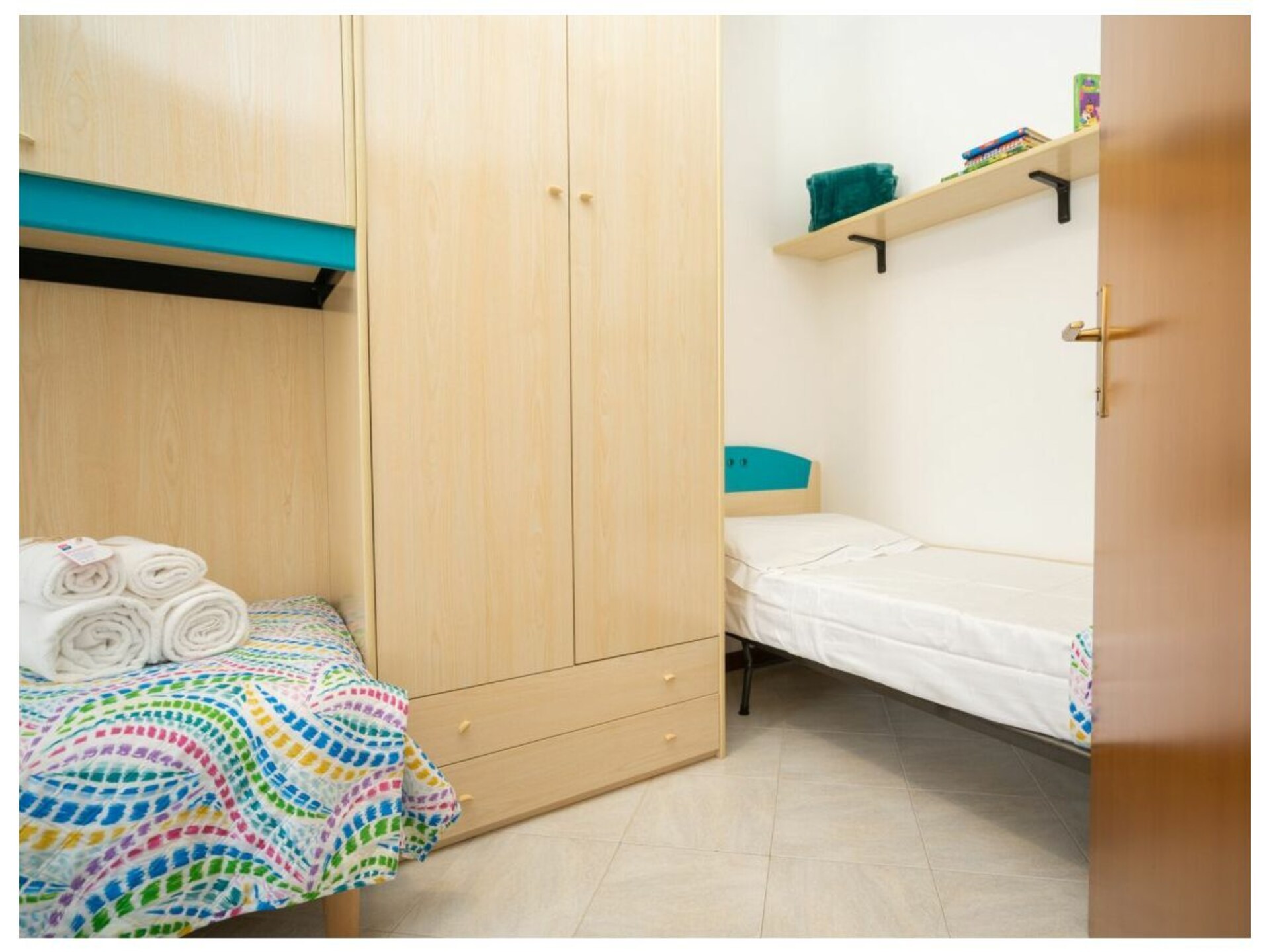 Zonovergoten appartement met privétuin en zwembad nabij het Gardameer - foto 15