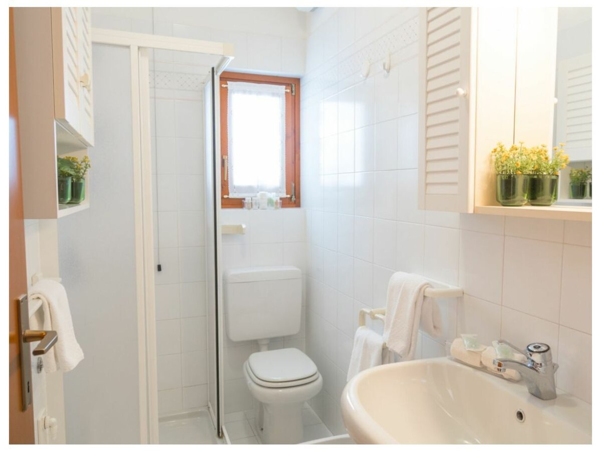 Zonovergoten appartement met privétuin en zwembad nabij het Gardameer - foto 16