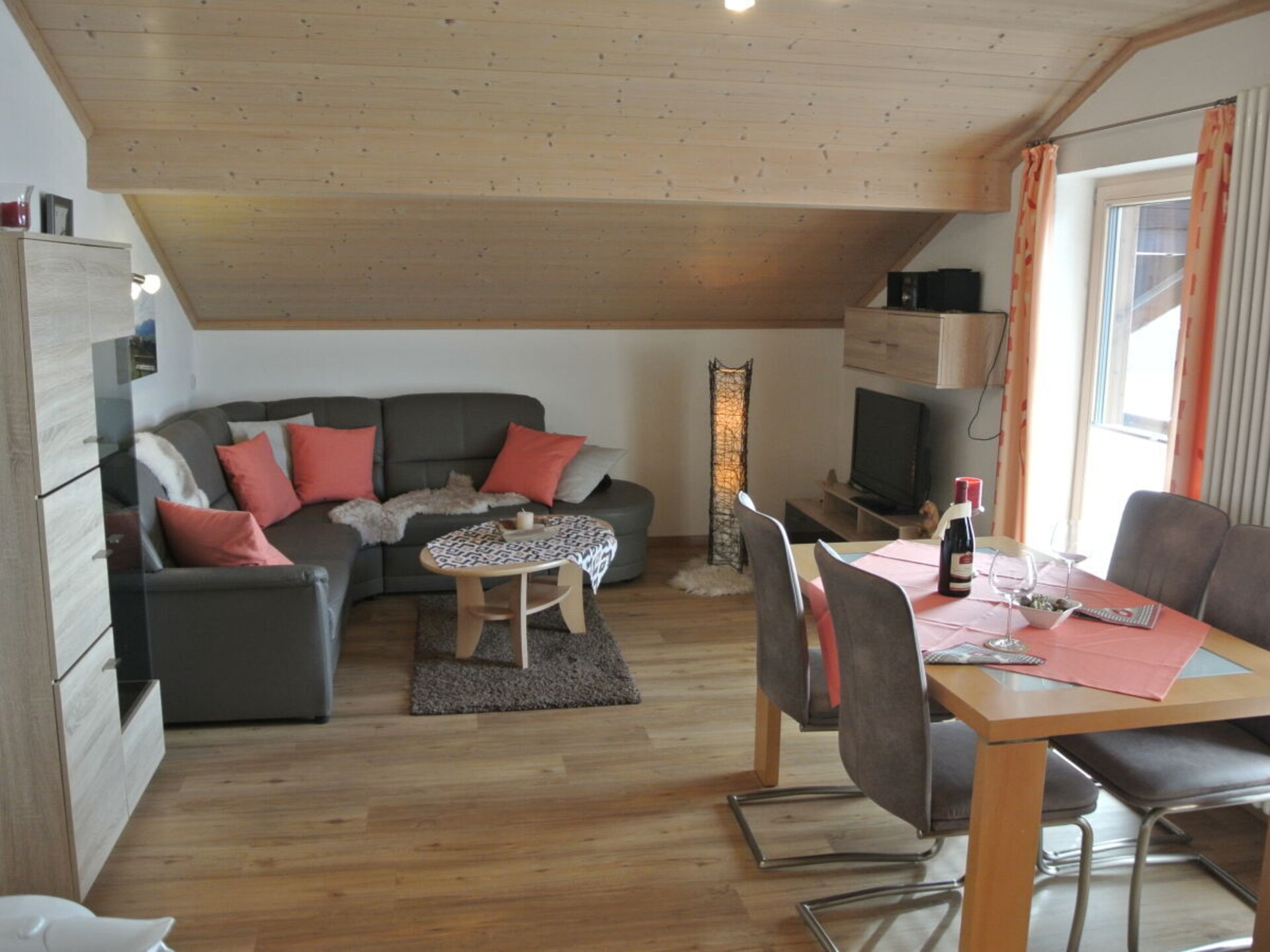 Knus vakantiehuis voor 3 personen bij Hopferau, op 10 km van de skilift - foto 2