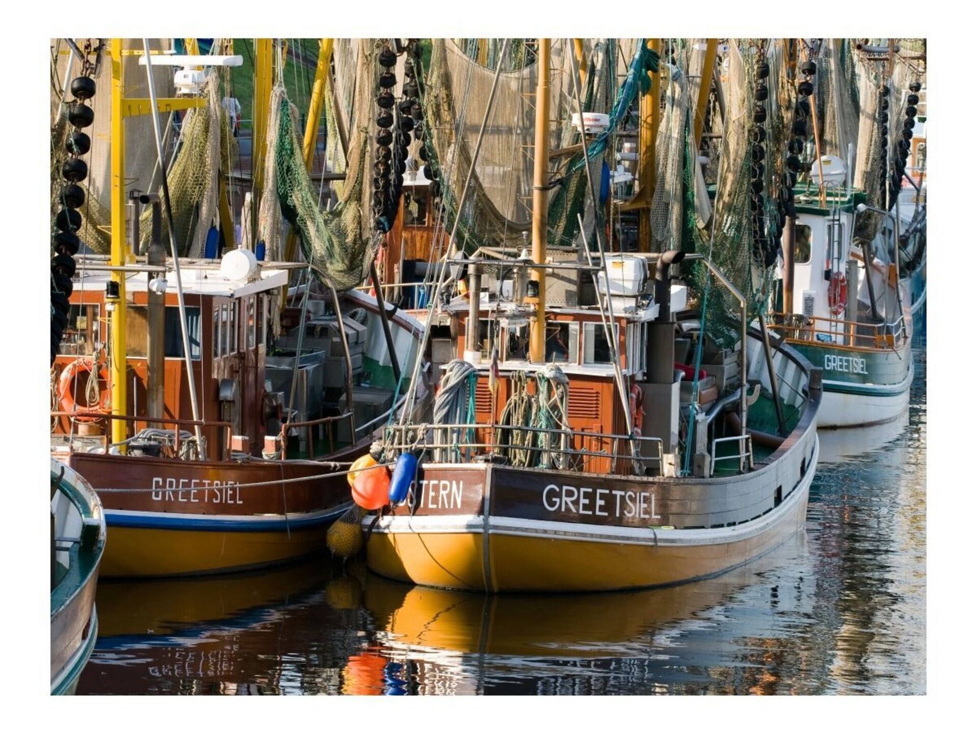 Stijlvol gerenoveerd vakantiehuis met omheinde tuin, 500m van haven Greetsiel - foto 10