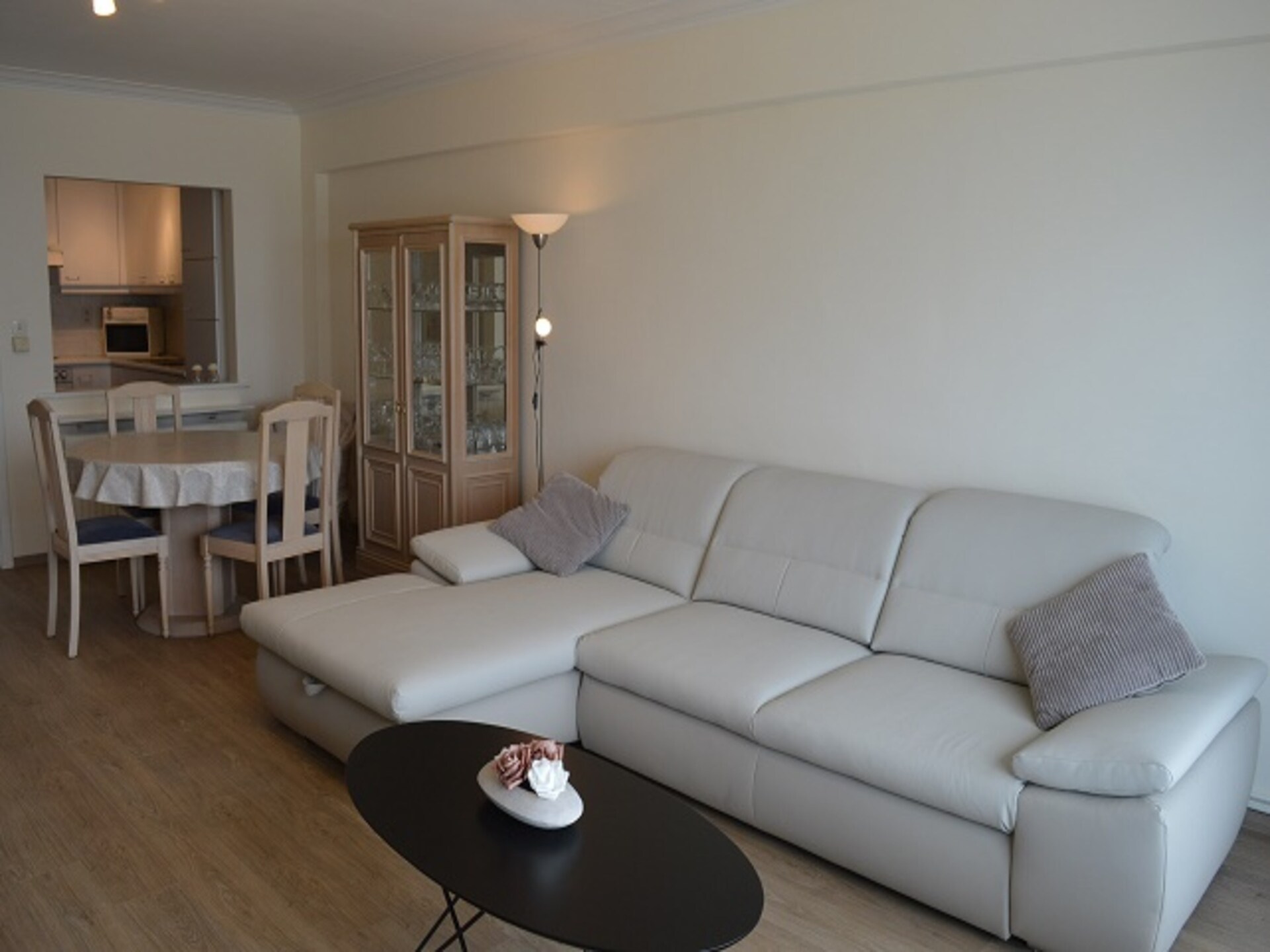 Zonovergoten appartement met zeezicht op de Zeedijk van Blankenberge - foto 6