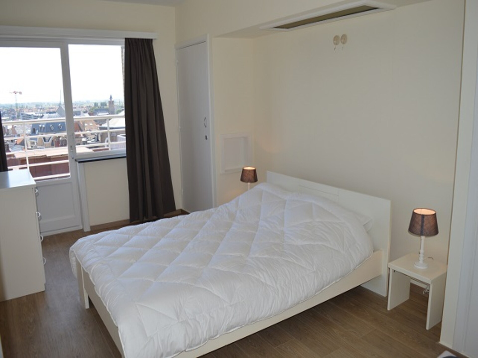 Zonovergoten appartement met zeezicht op de Zeedijk van Blankenberge - foto 4