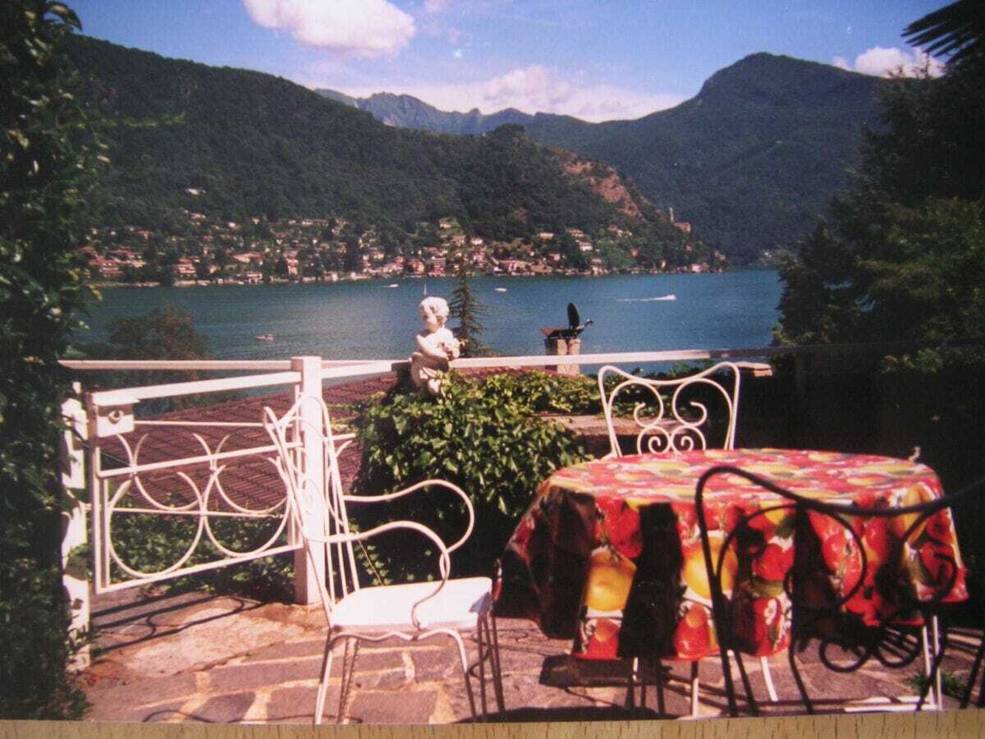 Smaakvol huis aan het Meer van Lugano met privéstrand en panoramisch terras - foto 1
