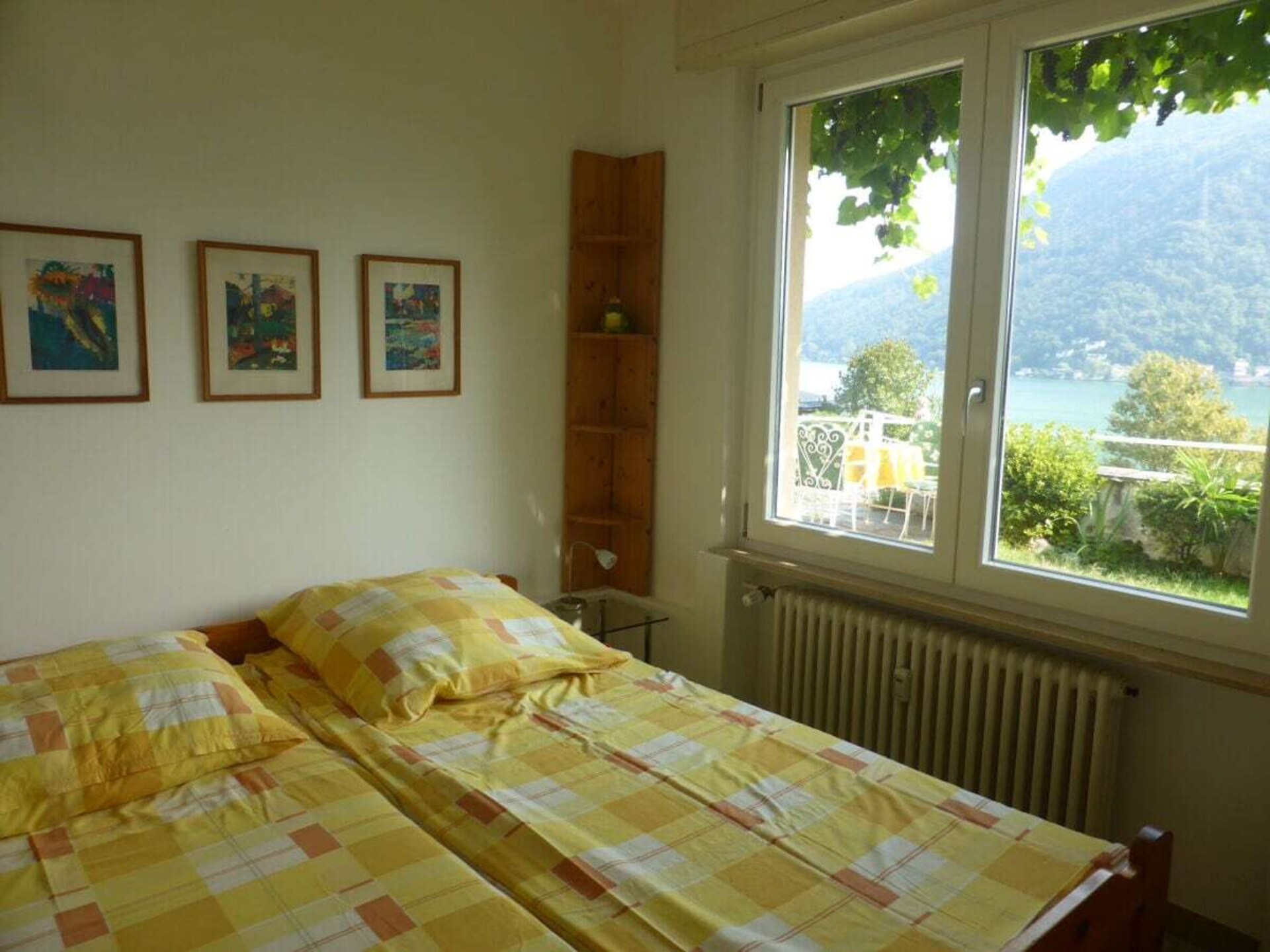 Smaakvol huis aan het Meer van Lugano met privéstrand en panoramisch terras - foto 8