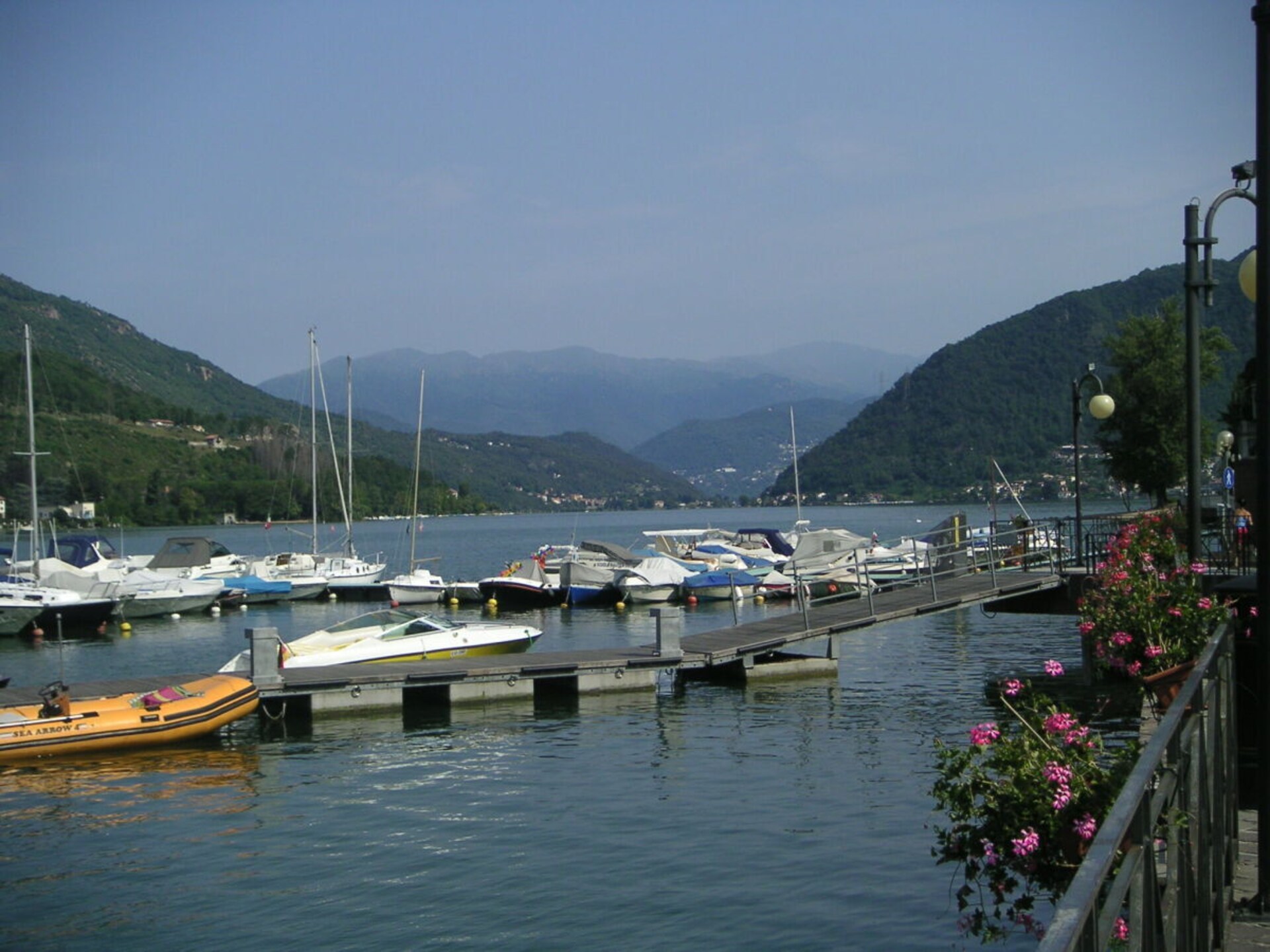 Smaakvol huis aan het Meer van Lugano met privéstrand en panoramisch terras - foto 12