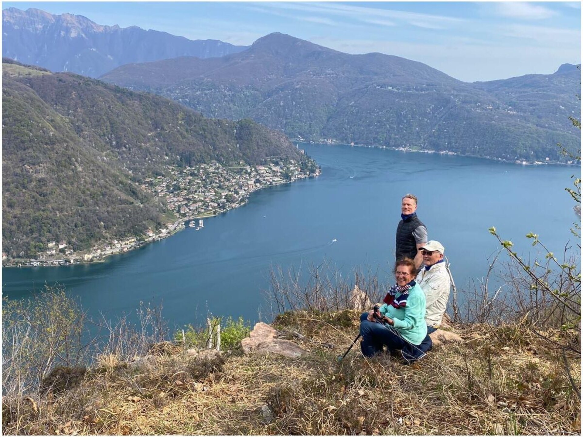 Smaakvol huis aan het Meer van Lugano met privéstrand en panoramisch terras - foto 23