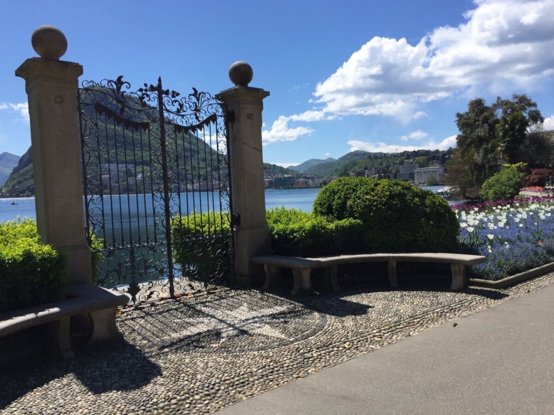 Smaakvol huis aan het Meer van Lugano met privéstrand en panoramisch terras - foto 26