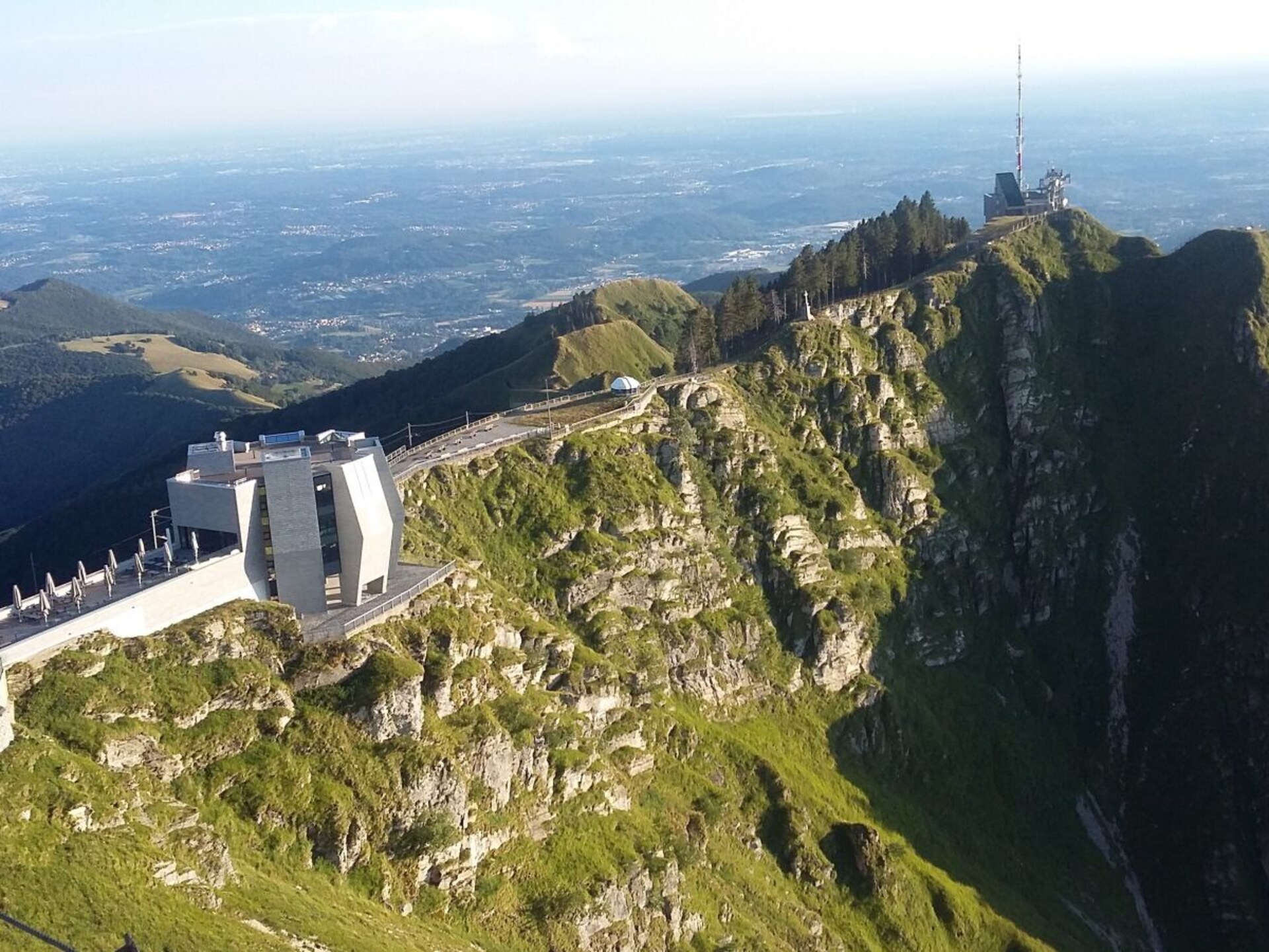 Smaakvol huis aan het Meer van Lugano met privéstrand en panoramisch terras - foto 35