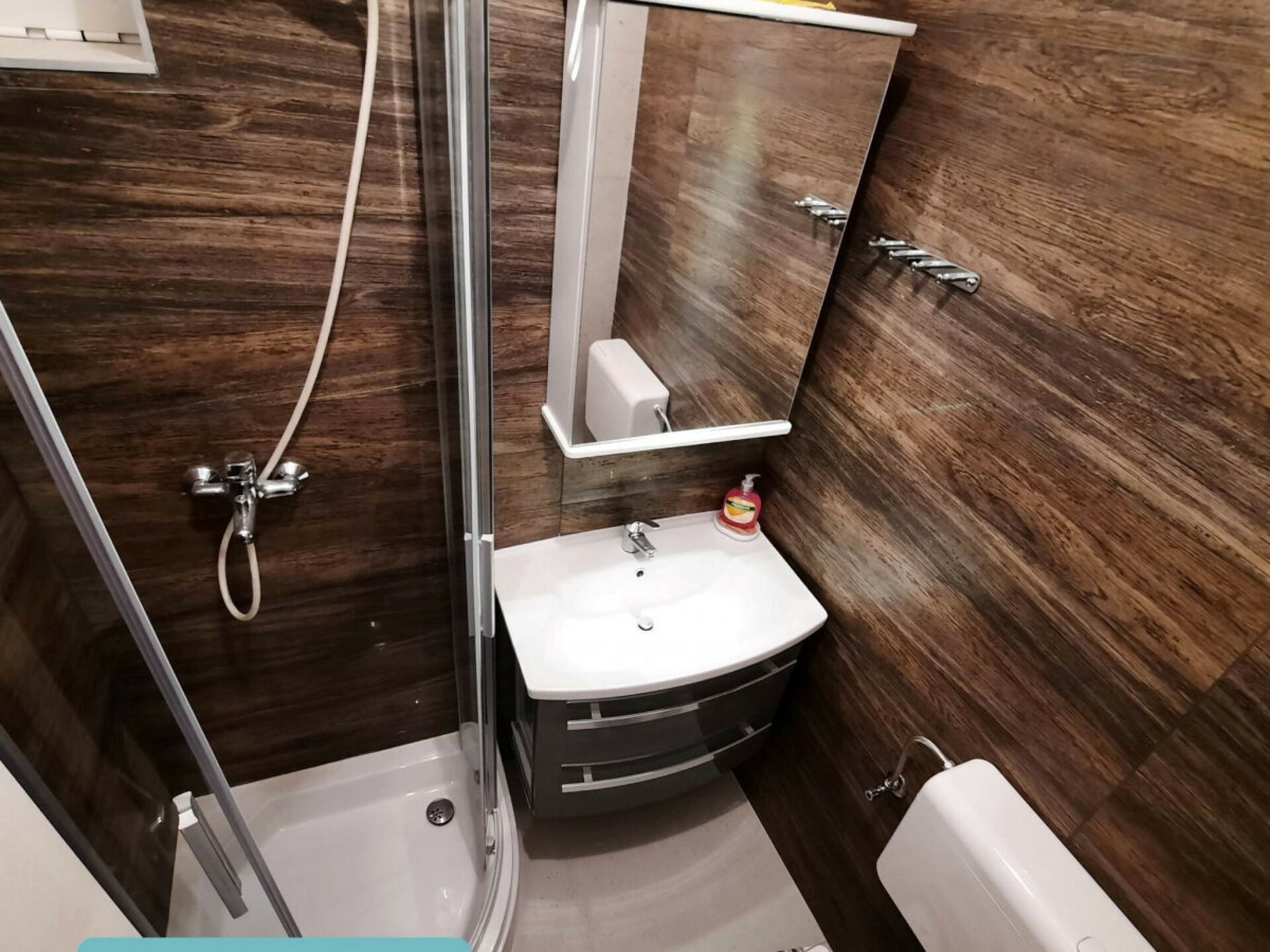 Vrijstaand huis met privézwembad, 2 km van Zadar strand & centrum - foto 28