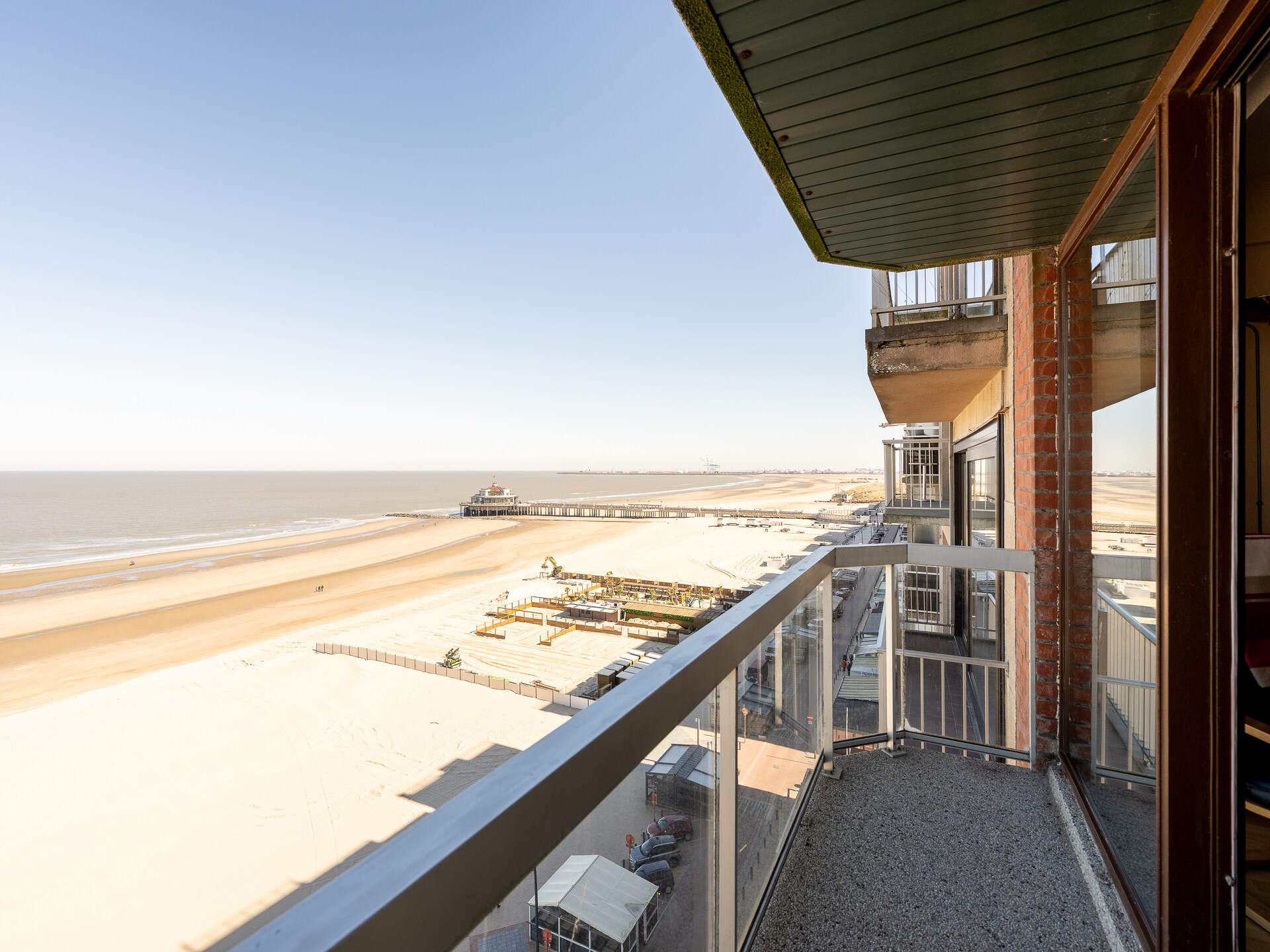 Tijdloos appartement met dubbel terras en onbelemmerd zeezicht in Blankenberge - foto 19