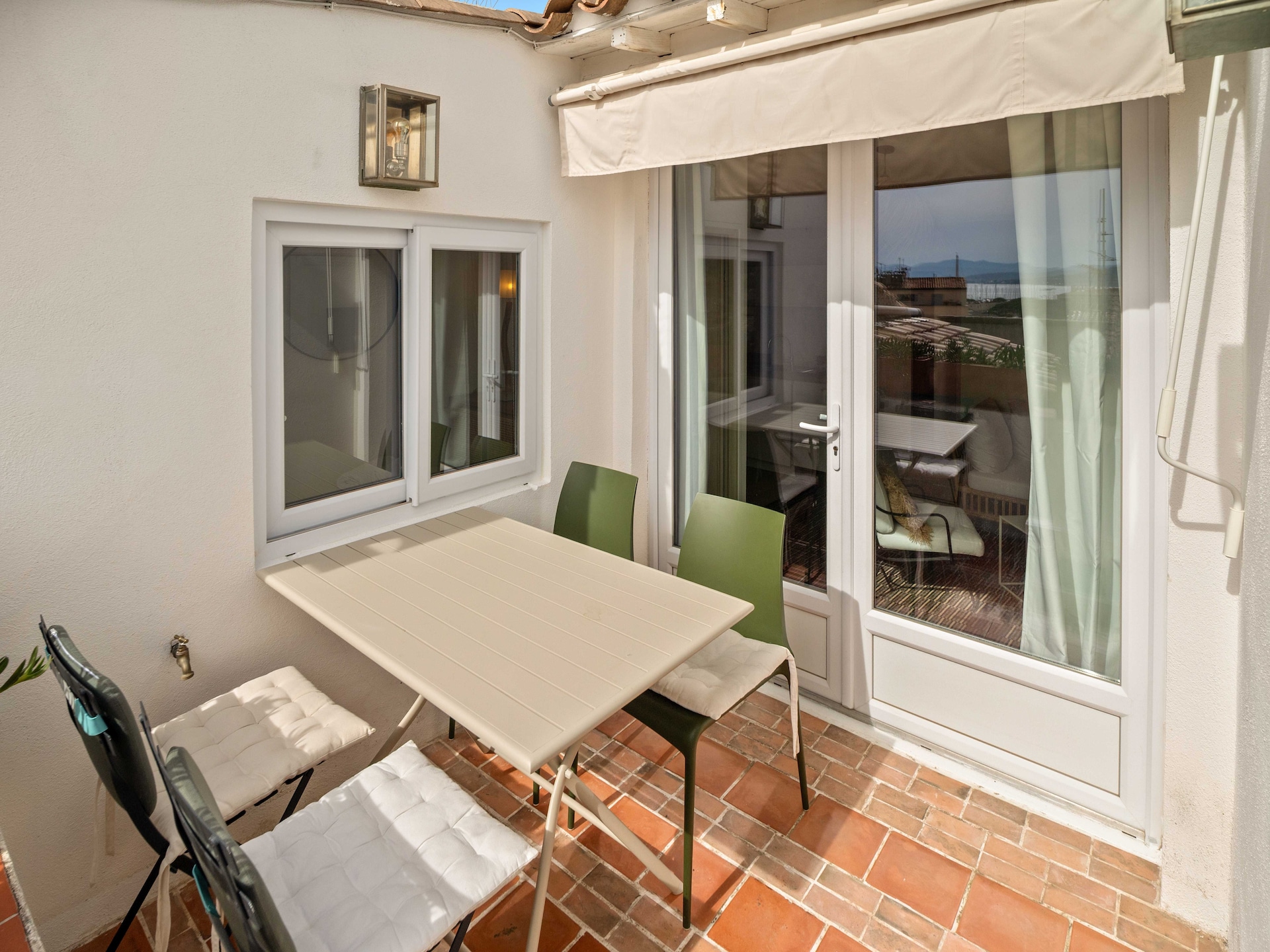 Charmant appartement in hartje Saint-Tropez met zeezicht voor 4 personen - foto 23