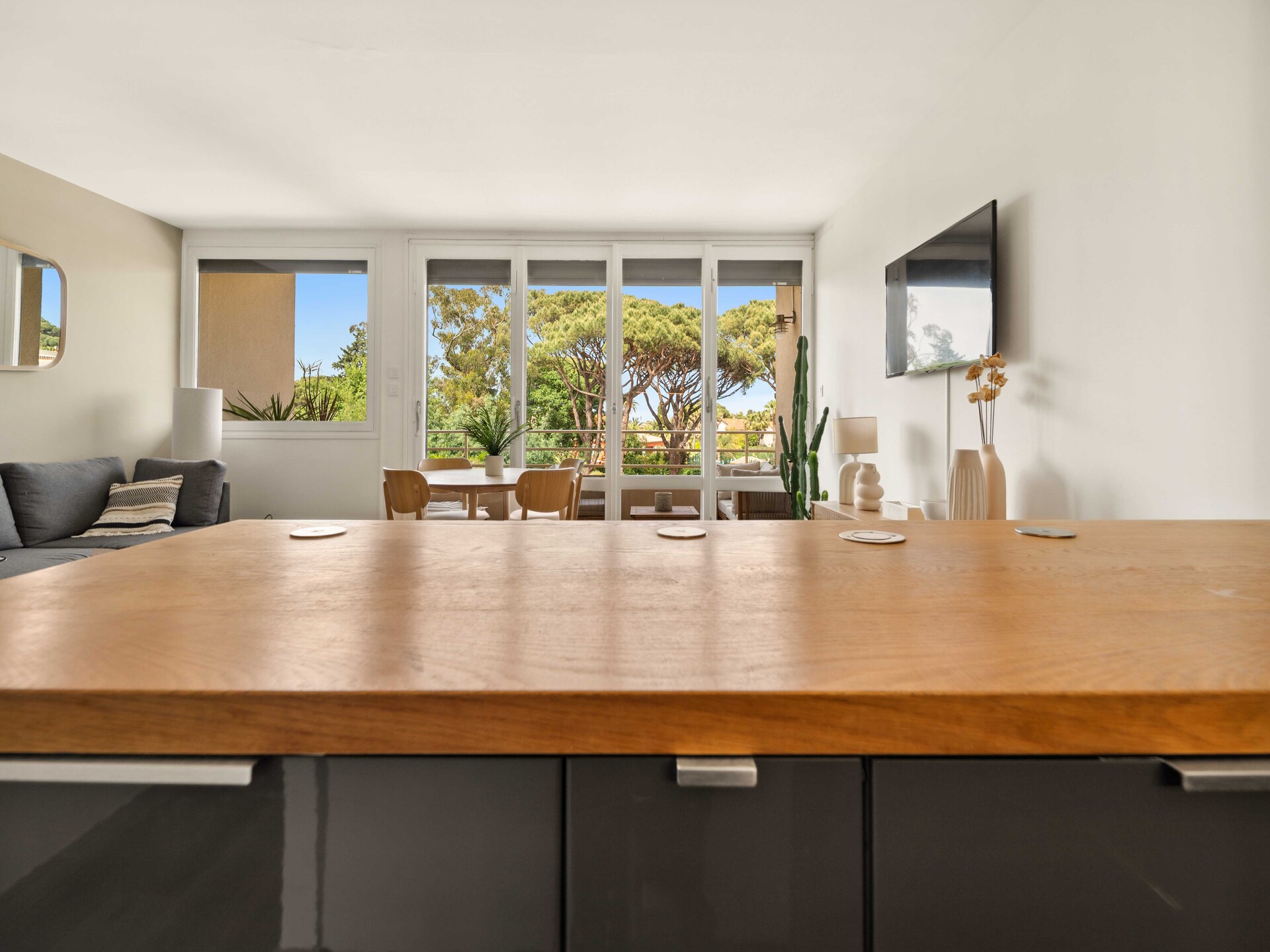 Modern appartement met zeezicht op 10 minuten van centrum Saint-Tropez - foto 15