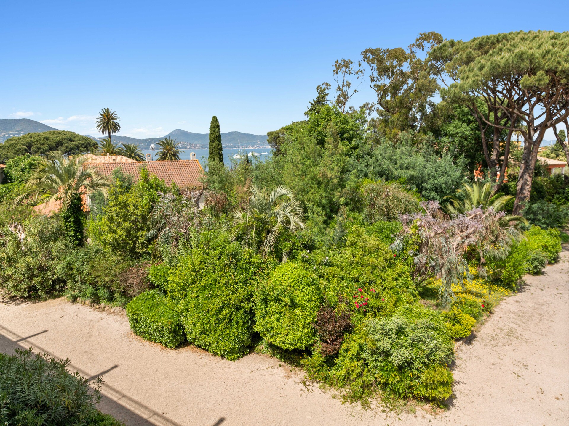 Modern appartement met zeezicht op 10 minuten van centrum Saint-Tropez - foto 28