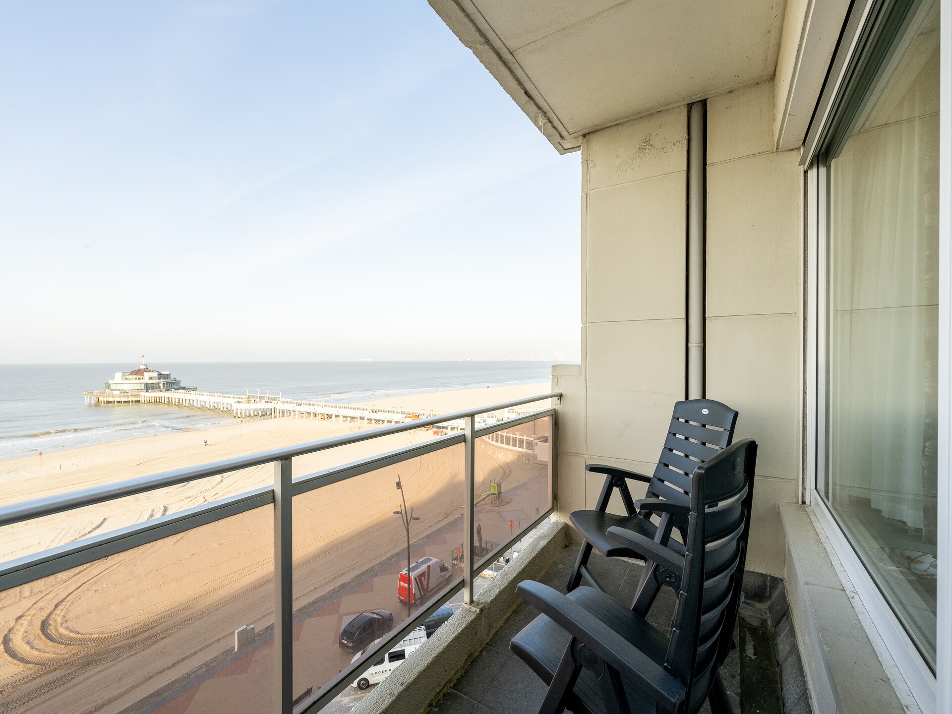 Panoramisch zeezicht appartement voor 8 personen aan de Zeedijk van Blankenberge - foto 4