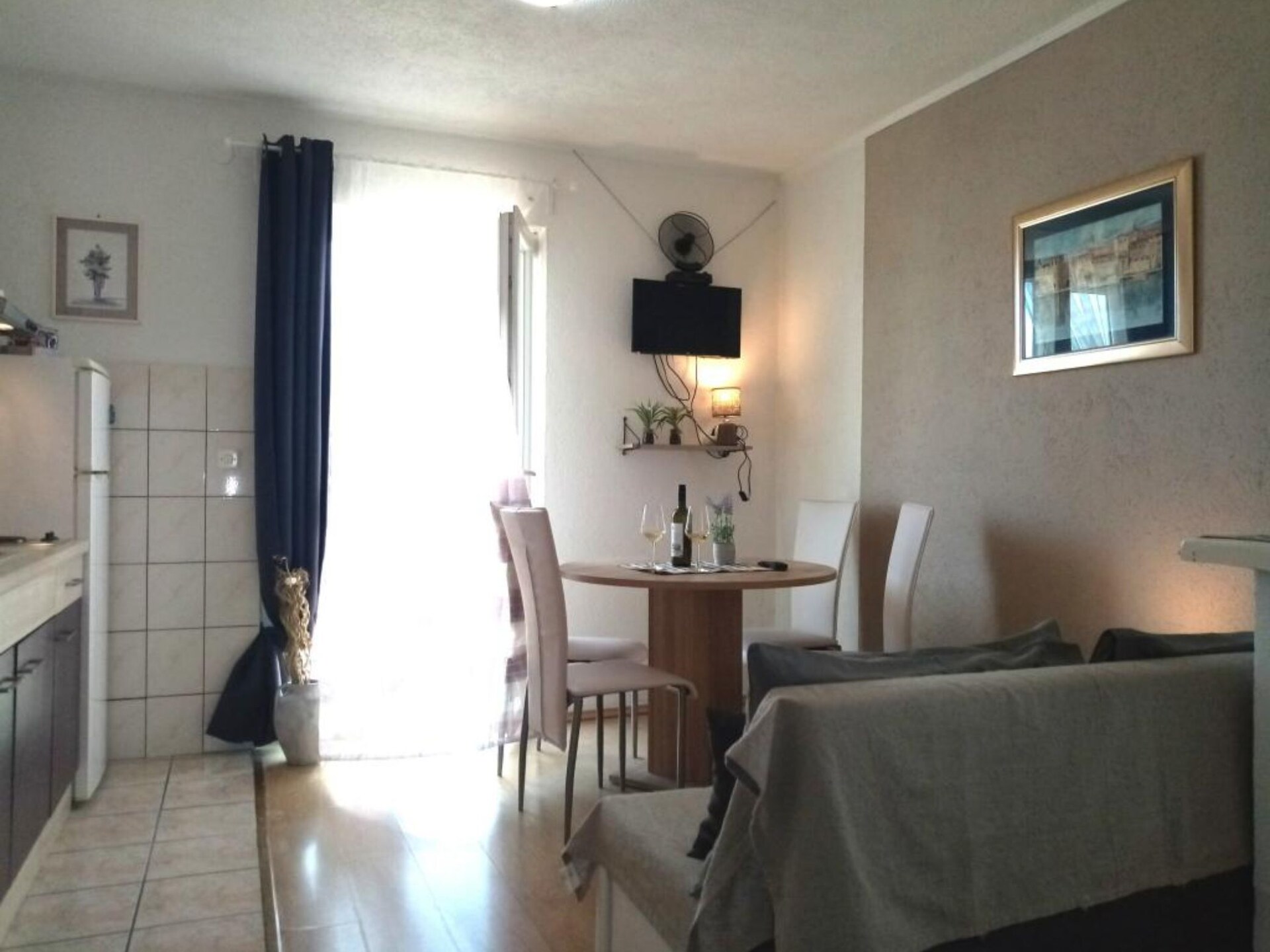 Appartement aan zee in Slatine met balkon en uitzicht op de Adriatische Zee - foto 8