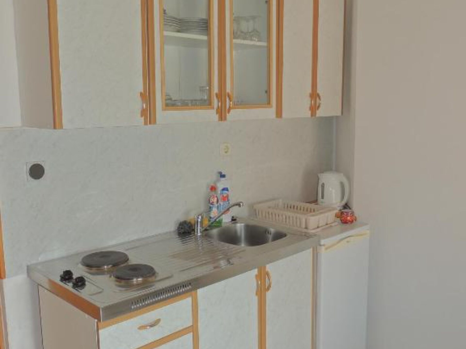 Compact appartement vlakbij zee in Brodarica voor 4 personen - foto 7