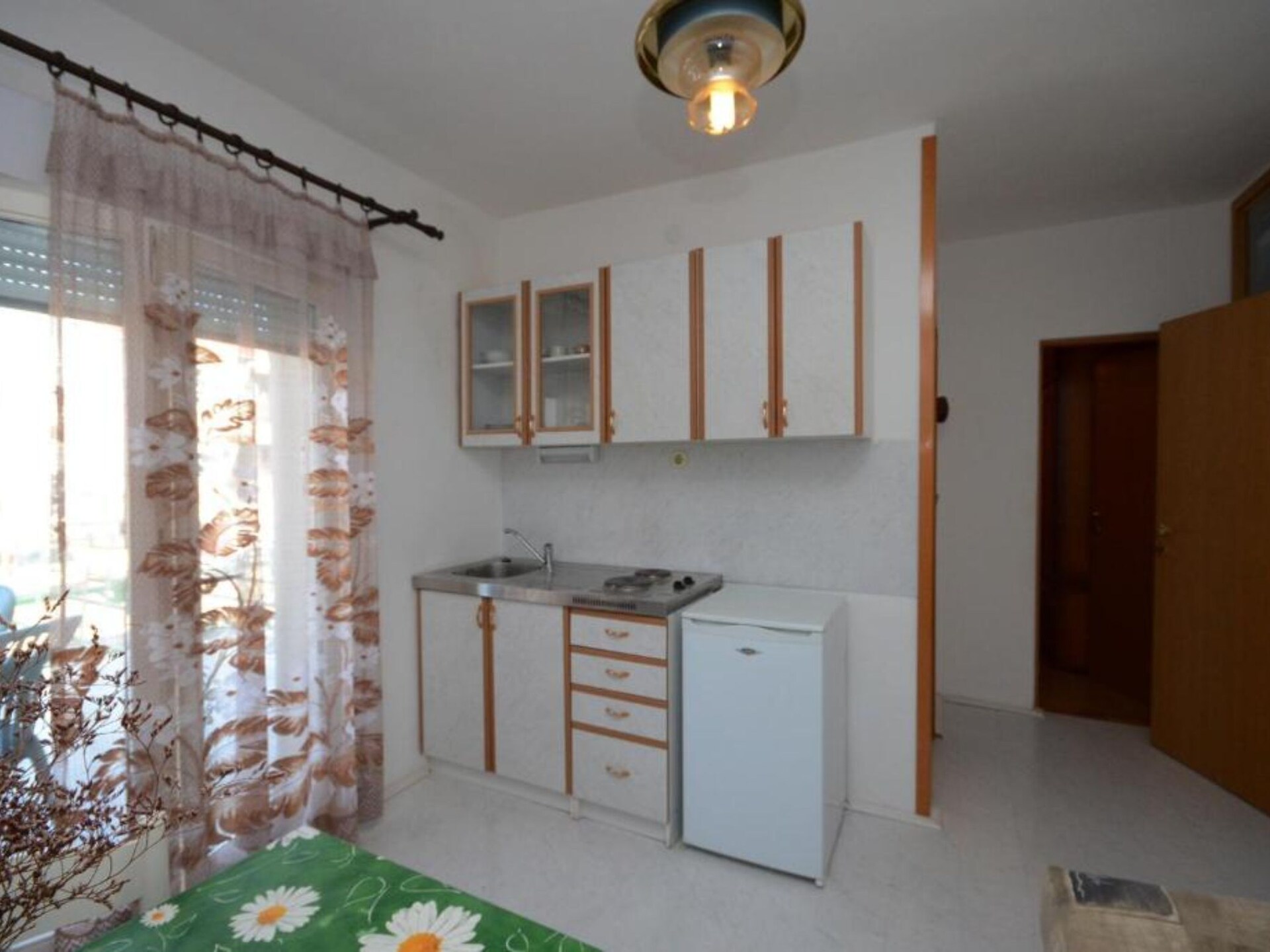 Compact appartement vlakbij zee in Brodarica voor 4 personen - foto 5