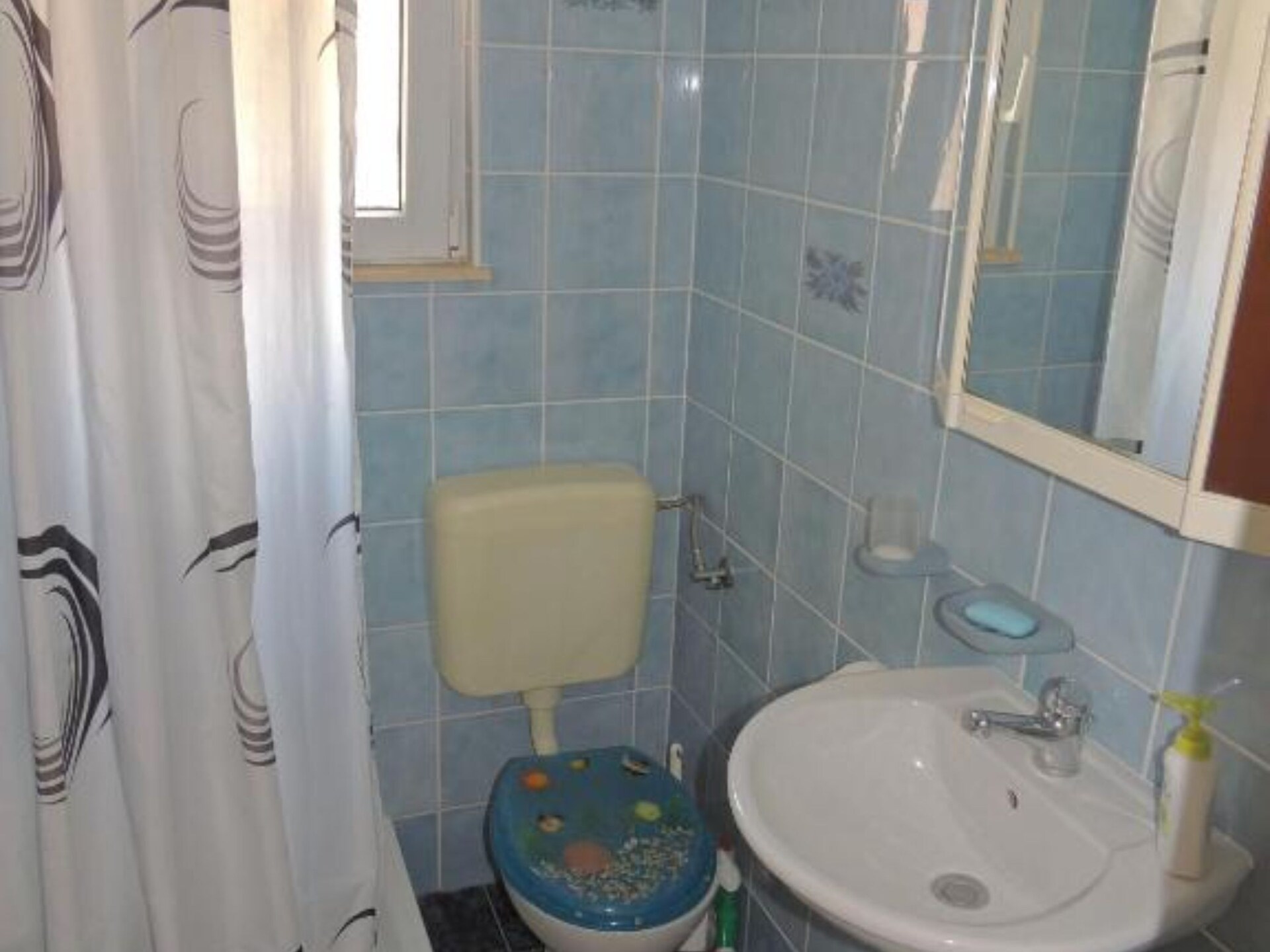 Compact appartement vlakbij zee in Brodarica voor 4 personen - foto 10